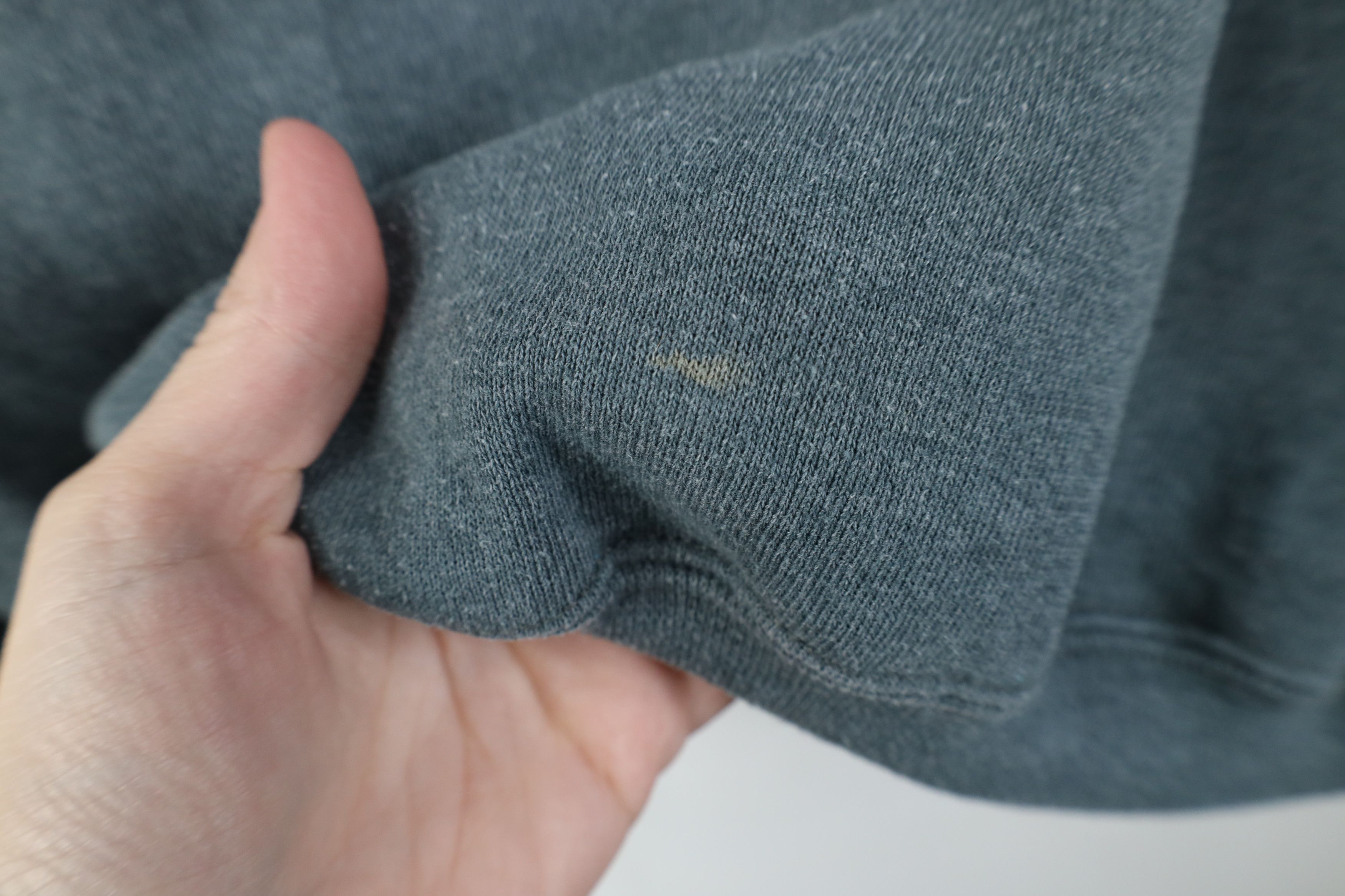 Russell Athletic Vintage 90s Russell Athletic Blank Crewneck Sweatshirt Gray Size US M / EU 48-50 / 2 - 5 Thumbnail