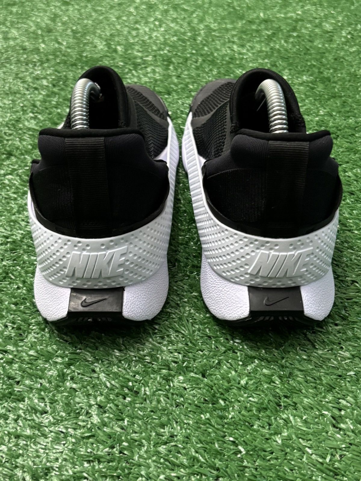 Nike Nike Go FlyEase Black/White sneakers Size US 6.5 / IT 36.5 - 5 Thumbnail