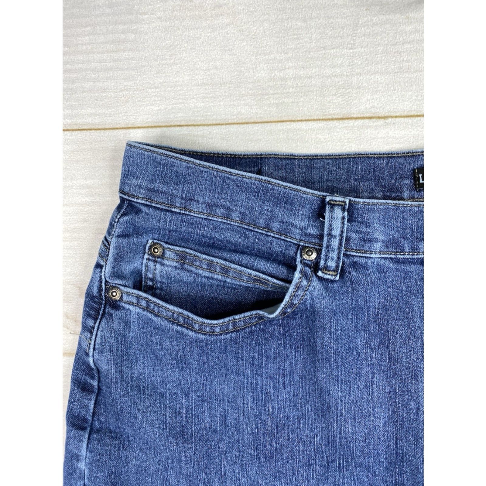 Lee Lee Womens Jeans 14 Tall Relaxed Straight Leg High Rise Stretch Denim Size 36" / US 14 / IT 50 - 2 Thumbnail
