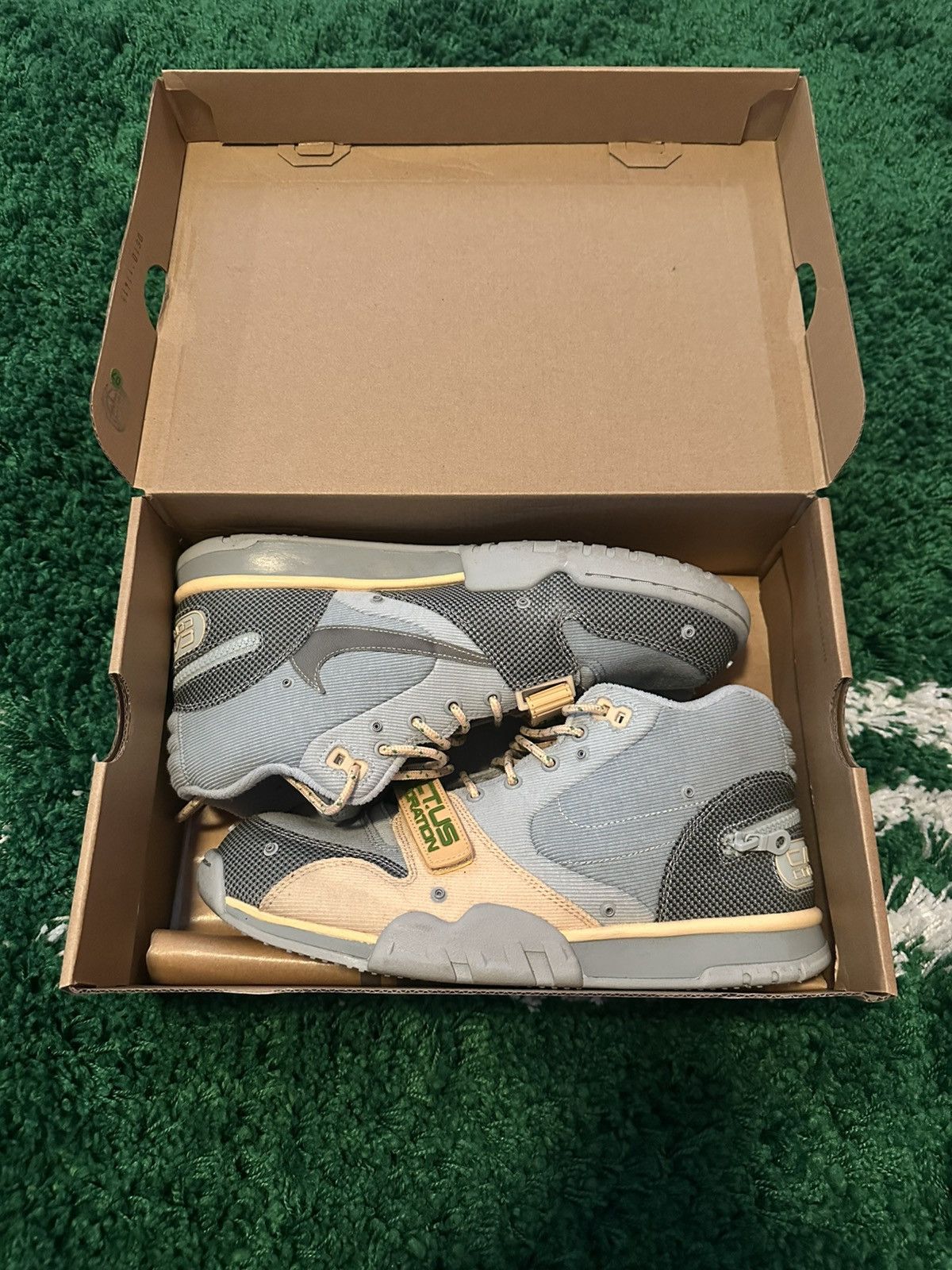Nike × Travis Scott Air Trainer 1 x Travis Scott Sneakers 11 Size US 11 / EU 44 - 1 Thumbnail