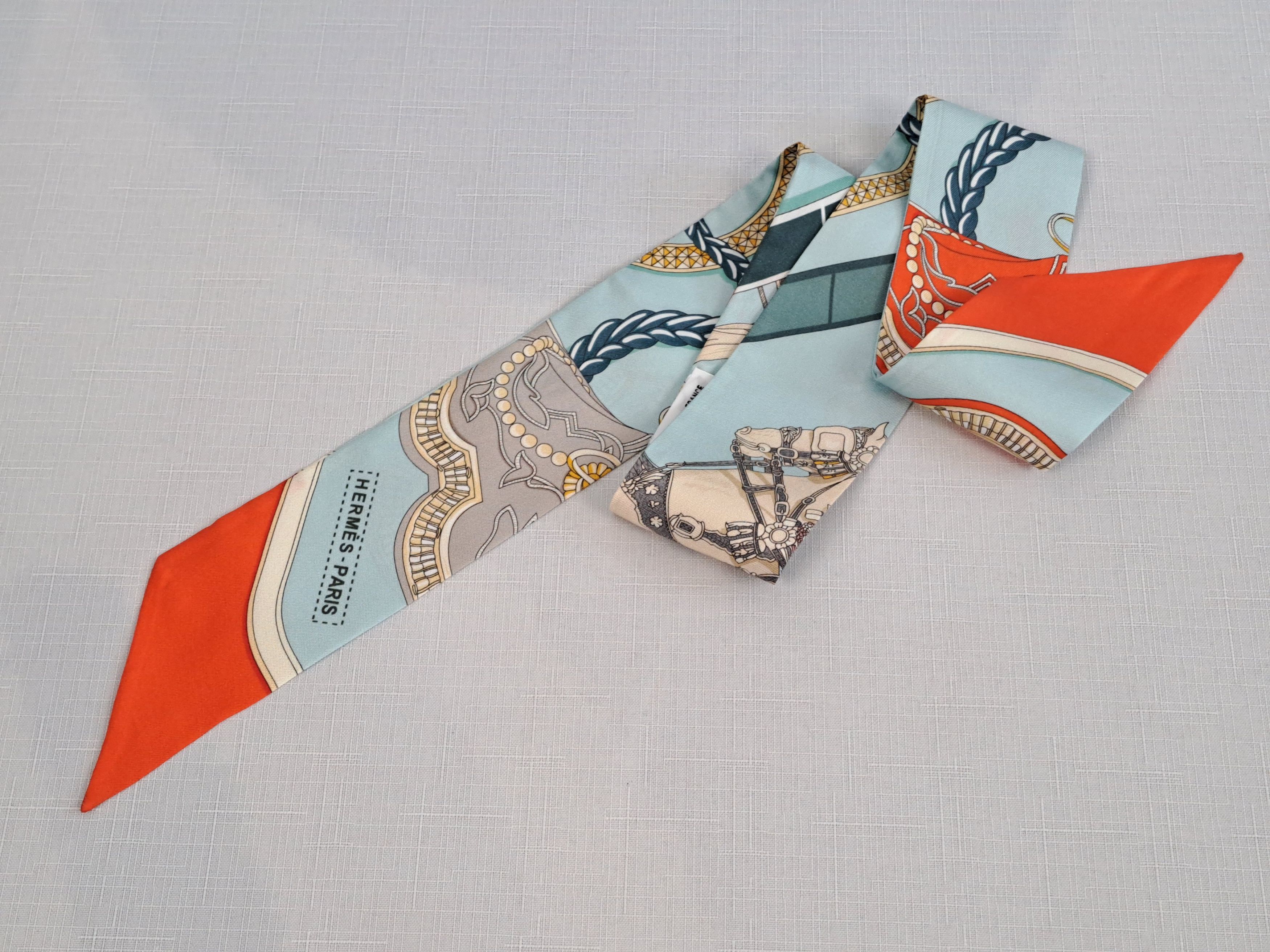 Hermes HERMES Paris silk twilly scarf. Size ONE SIZE - 4 Thumbnail