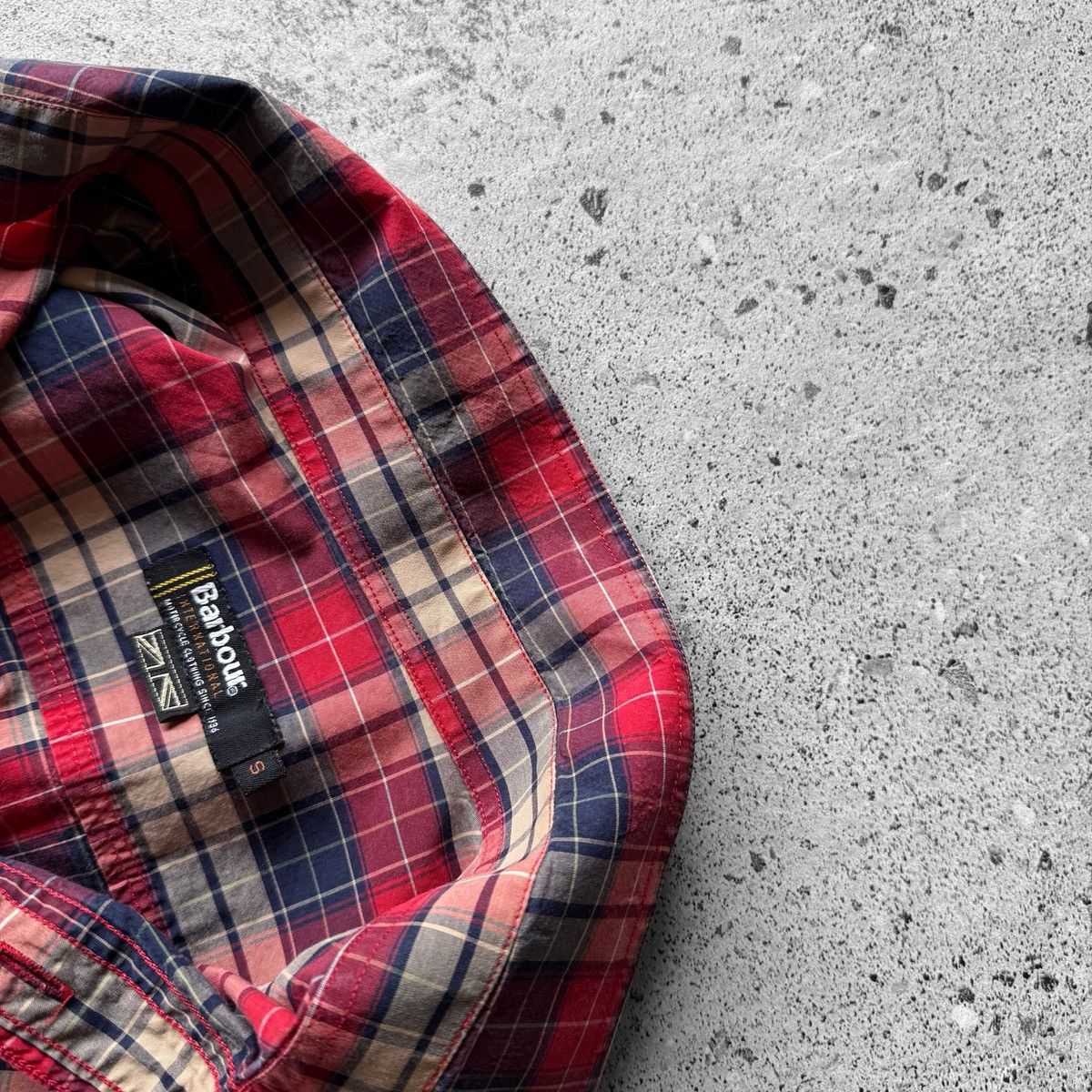 Barbour Barbour Mens Vintage Check Long Sleeve Button Up Shirt Size US S / EU 44-46 / 1 - 5 Thumbnail