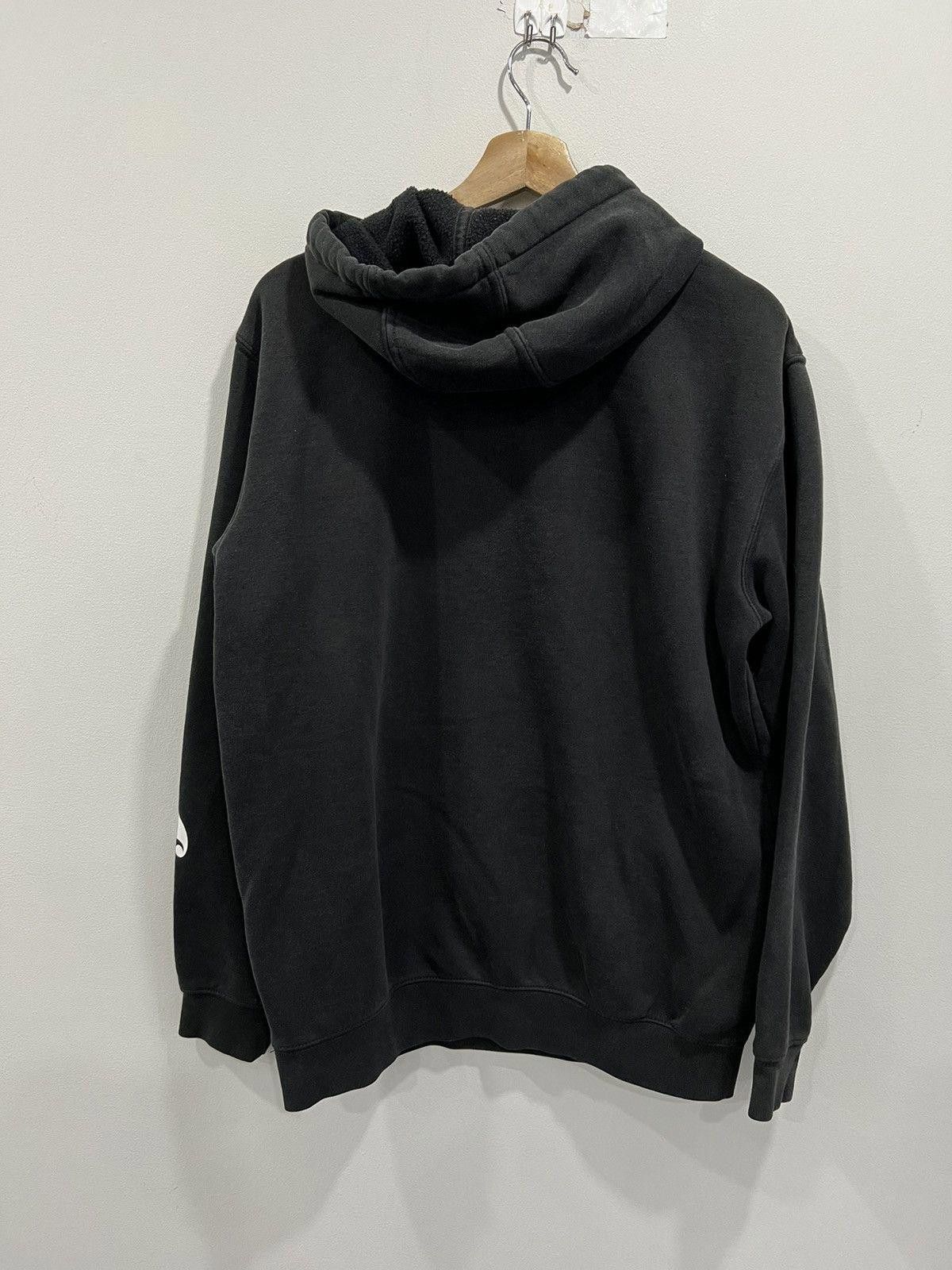 Vintage Vintage Carhartt Hoodie Sweater Sleeve Spellout Size US M / EU 48-50 / 2 - 3 Thumbnail