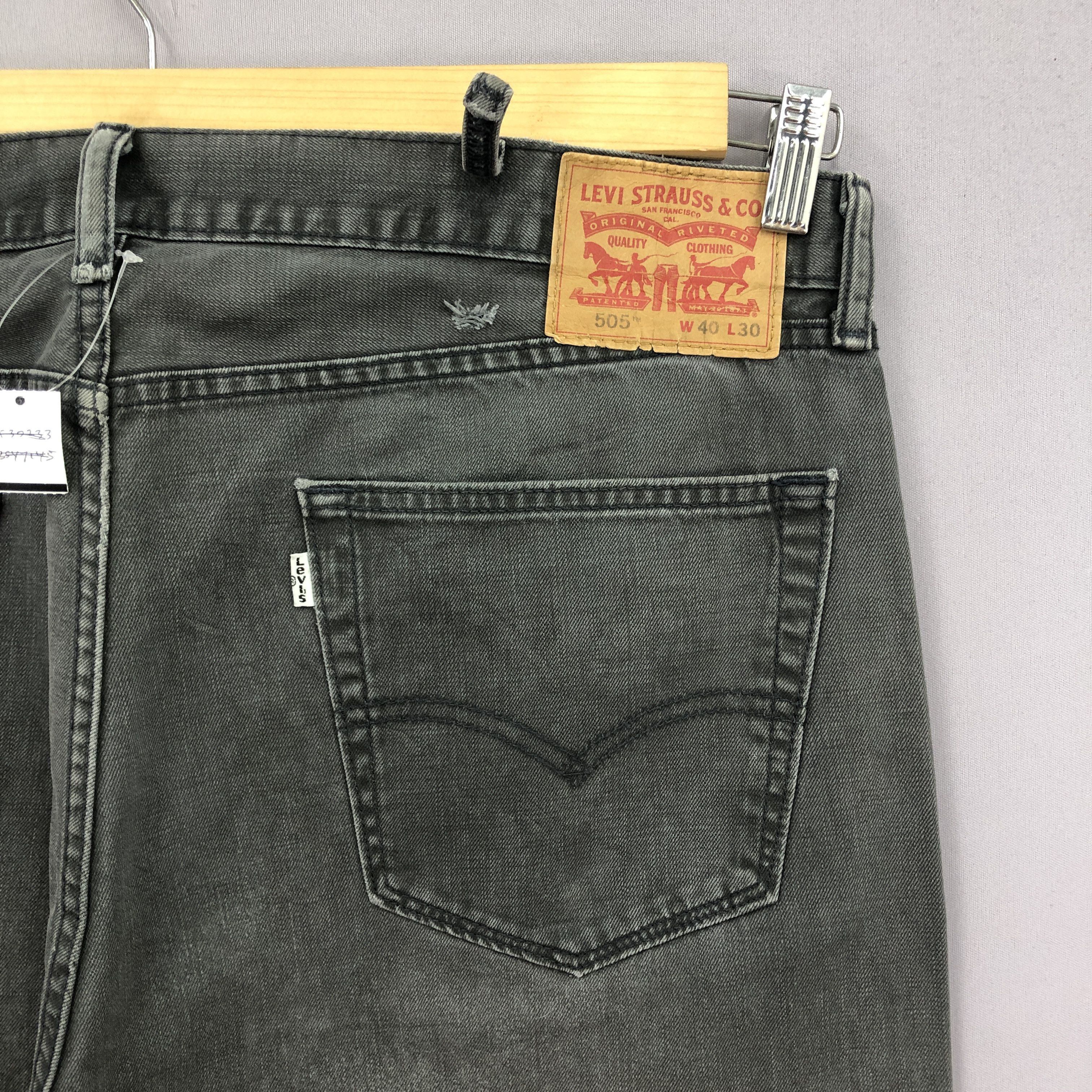 Levi's Vintage Levis 505 Super Black Jeans Ash Gray Denim BS47145 Size US 40 / EU 56 - 5 Thumbnail