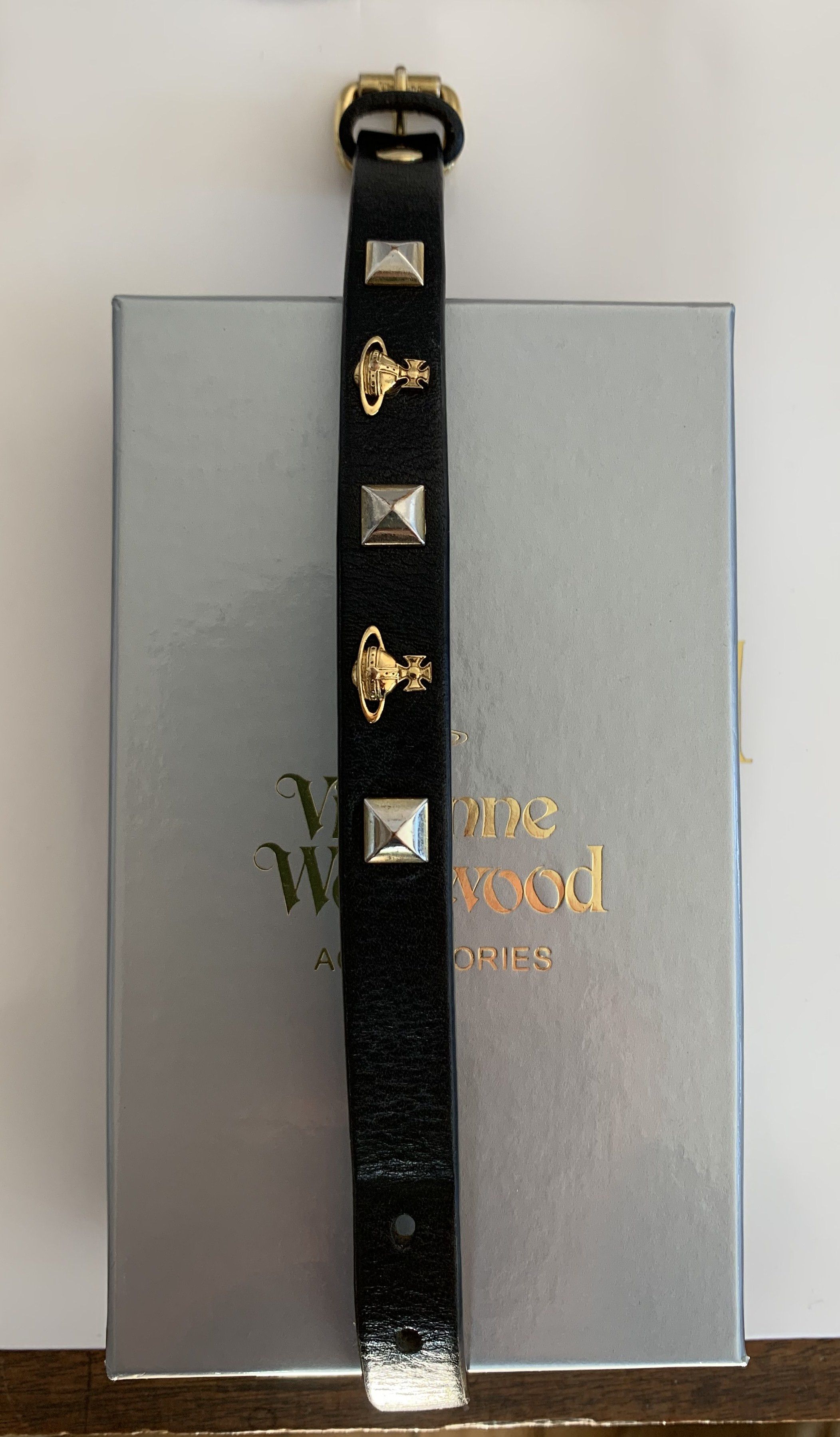Vivienne Westwood S/S 2019 Vivienne Westwood Norfolk Leather Bracelet + Box Size ONE SIZE - 9 Thumbnail