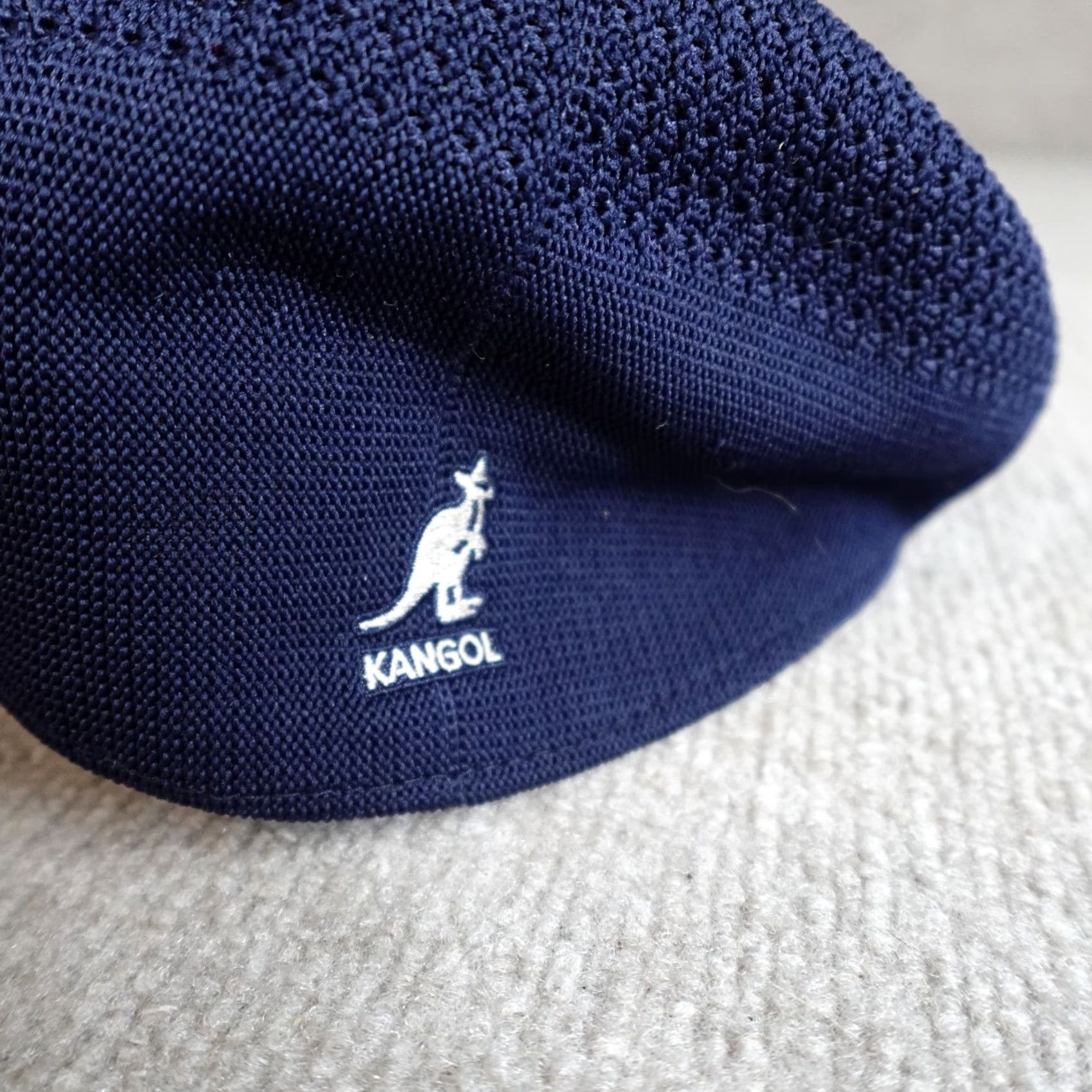 Kangol VINTAGE Kangol Hat Lot Medium Brown Blue Newsboy Tropic 504 Ventair KnIT Newsboy Cap Men M Blue Kangol Hat Lot Size ONE SIZE - 6 Thumbnail