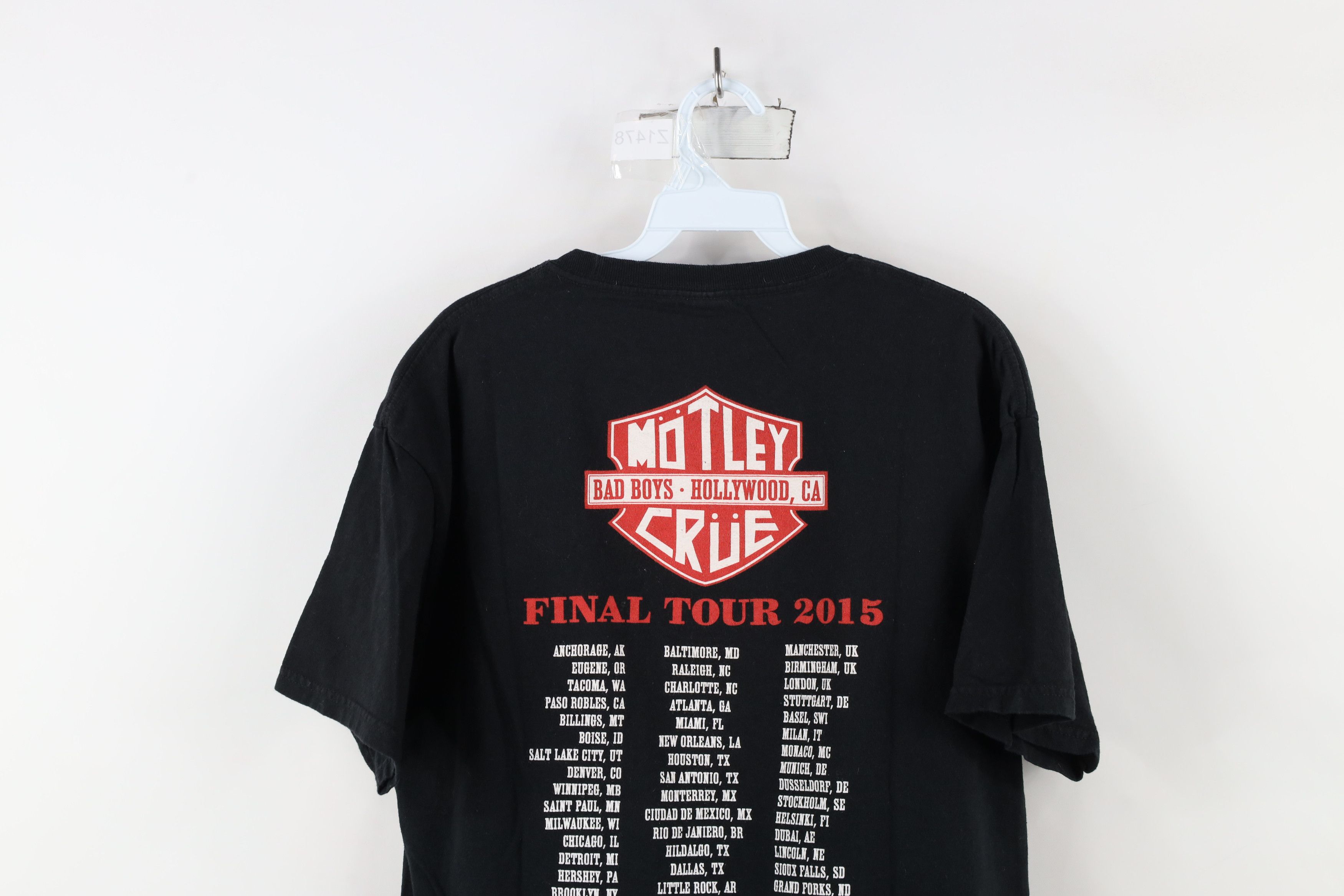 Vintage Vintage Y2K Bad Things Final Tour Motley Crue Band T-Shirt Size US L / EU 52-54 / 3 - 12 Thumbnail