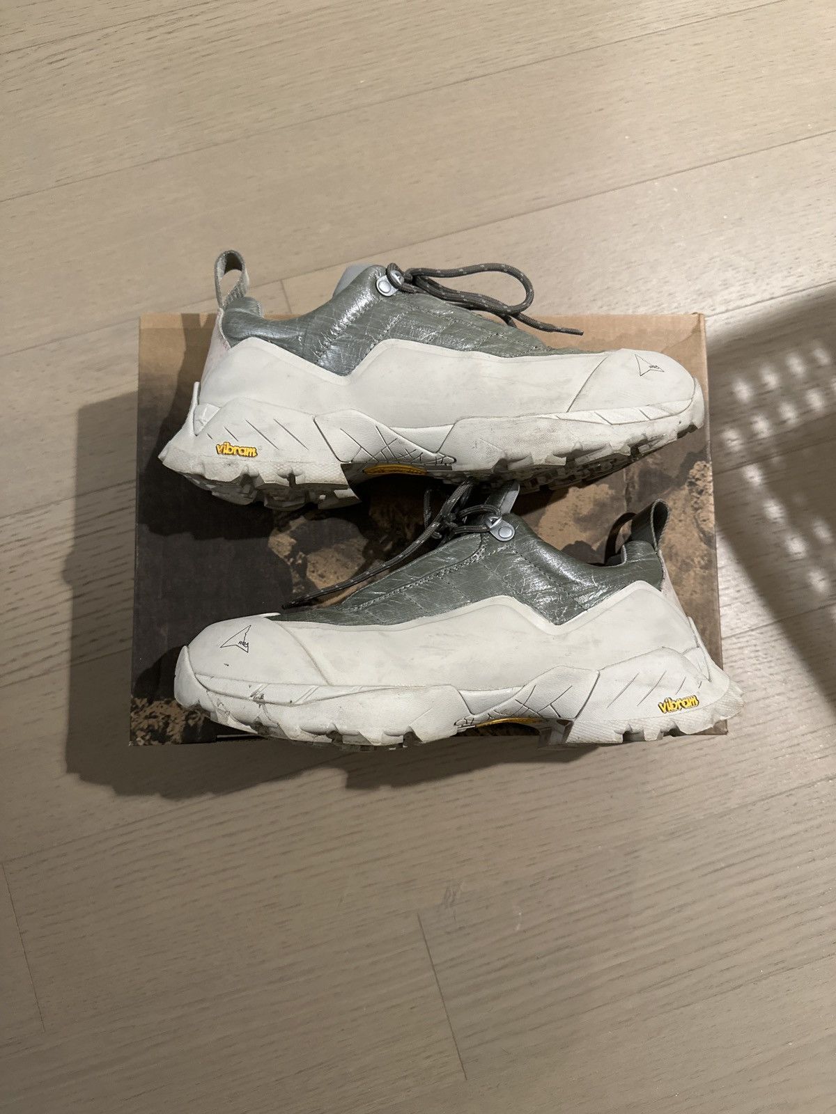 image of Roa Katharina Shoes in White, Men's (Size 8.5)