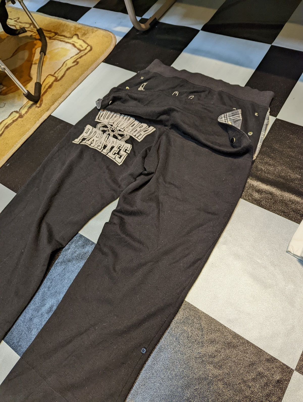 One Piece One Piece Mugiwara Pirate Sweatpants Size US 34 / EU 50 - 5 Thumbnail