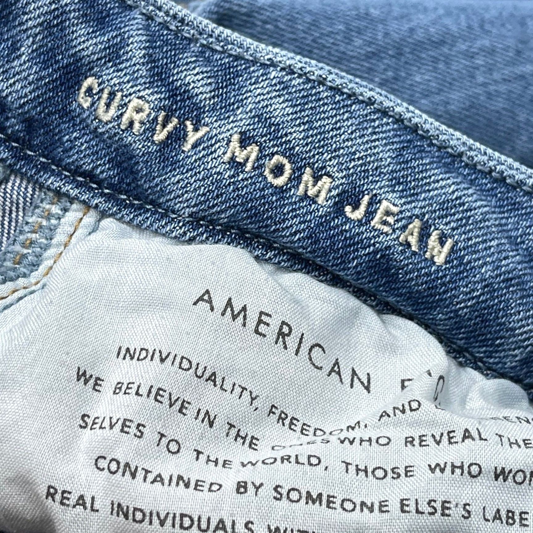 American Eagle Outfitters VINTAGE American Eagle Jeans Women 2 Distressed Blue Denim Stretch Ripped Curvy Mom Size 42" / US 20 - 4 Thumbnail