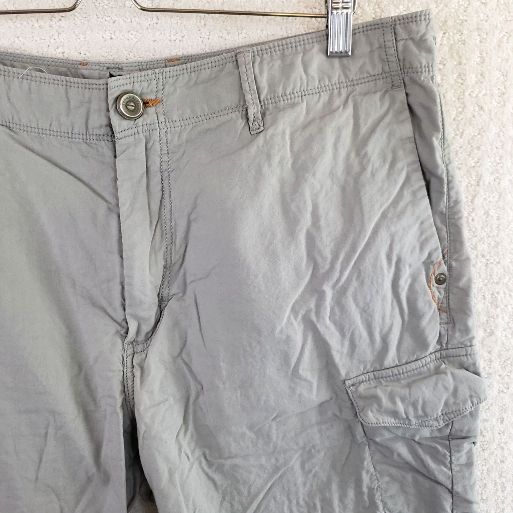 Tommy Bahama Tommy Bahama Chino Shorts Mens 38x10 Olive Green Casual Dad Size US 38 / EU 54 - 4 Thumbnail