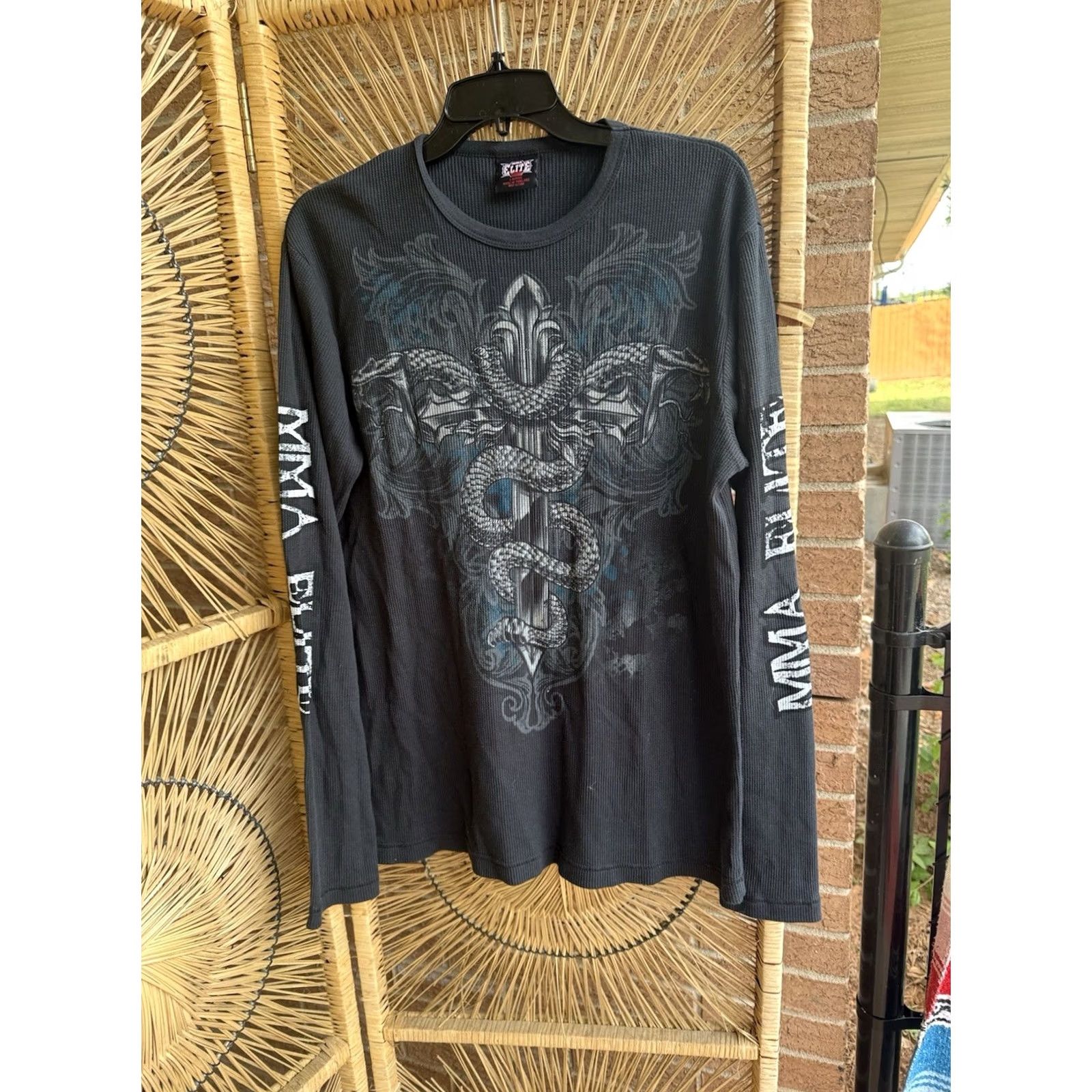Vintage VINTAGE MMA Elite Shirt Men L Black Tee Long Sleeve Graphic Print Logo Y2K Snake Cross Tattoo Size US L / EU 52-54 / 3 - 2 Thumbnail