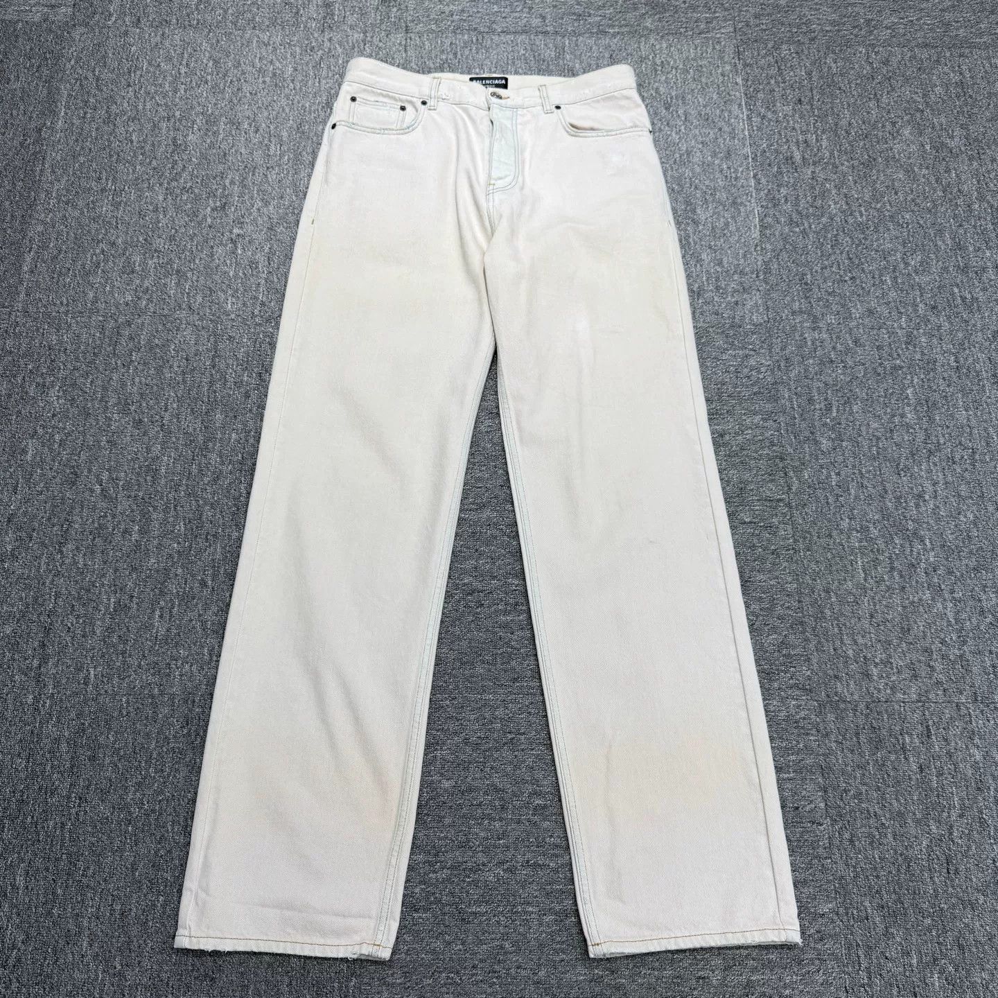 Balenciaga Balenciaga Jeans Size M Size US 34 / EU 50 - 1 Thumbnail