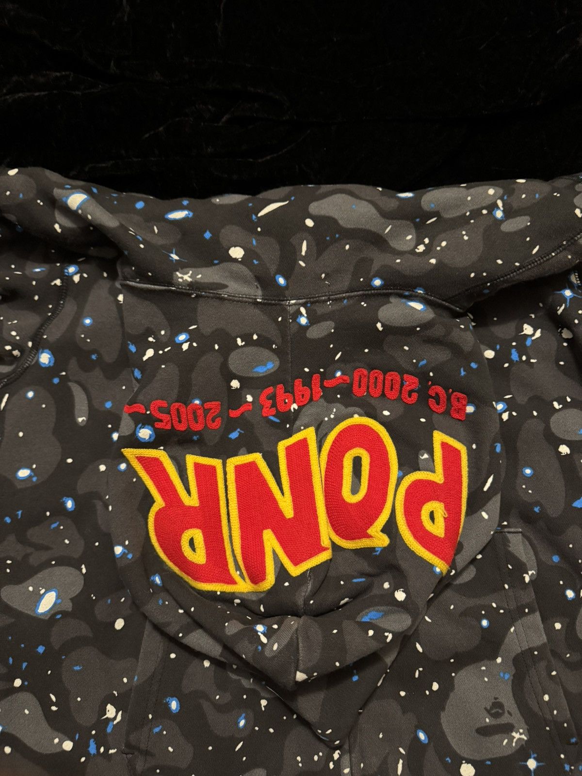 Bape BAPE Space Camo PONR Shark Hoodie Size US XL / EU 56 / 4 - 3 Thumbnail