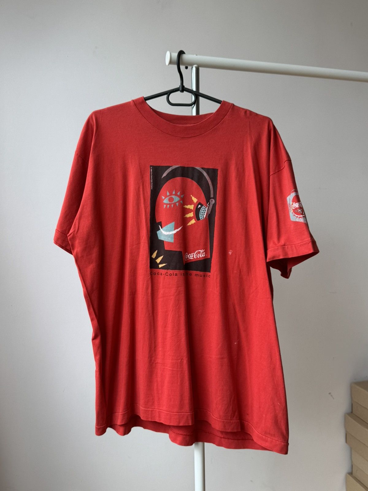 Vintage Vintage 1993 Coca Cola Is The Music Single Stitch T-shirt Size US XL / EU 56 / 4 - 1 Thumbnail