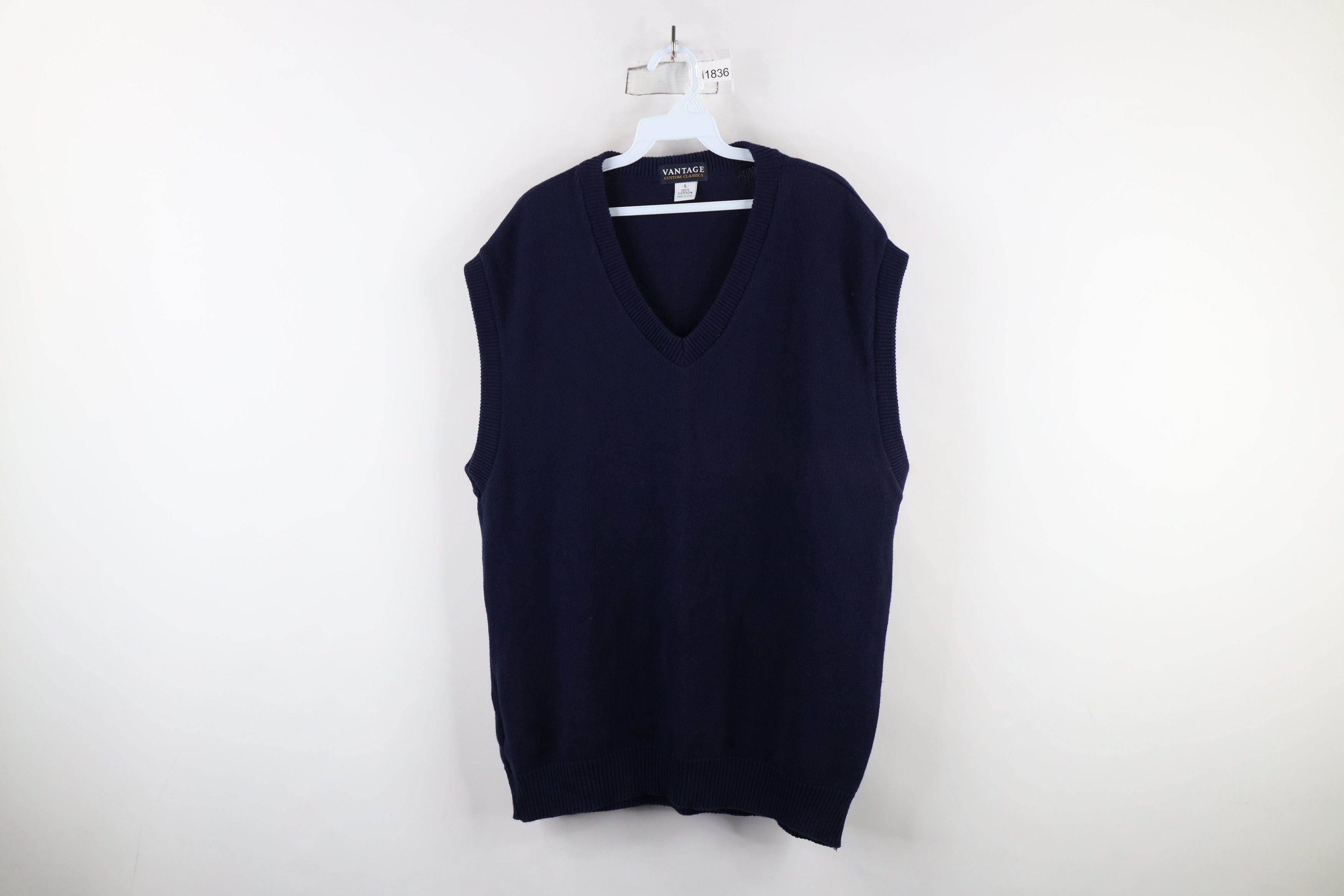 Vintage Vintage 90s Streetwear Cotton Knit Sweater Vest Blue USA Size US L / EU 52-54 / 3 - 1 Thumbnail
