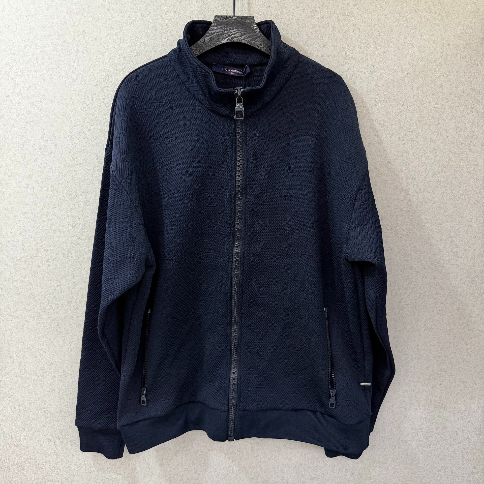 Louis Vuitton Louis Vuitton Blue Jacket L Women Size L / US 10 / IT 46 - 1 Thumbnail