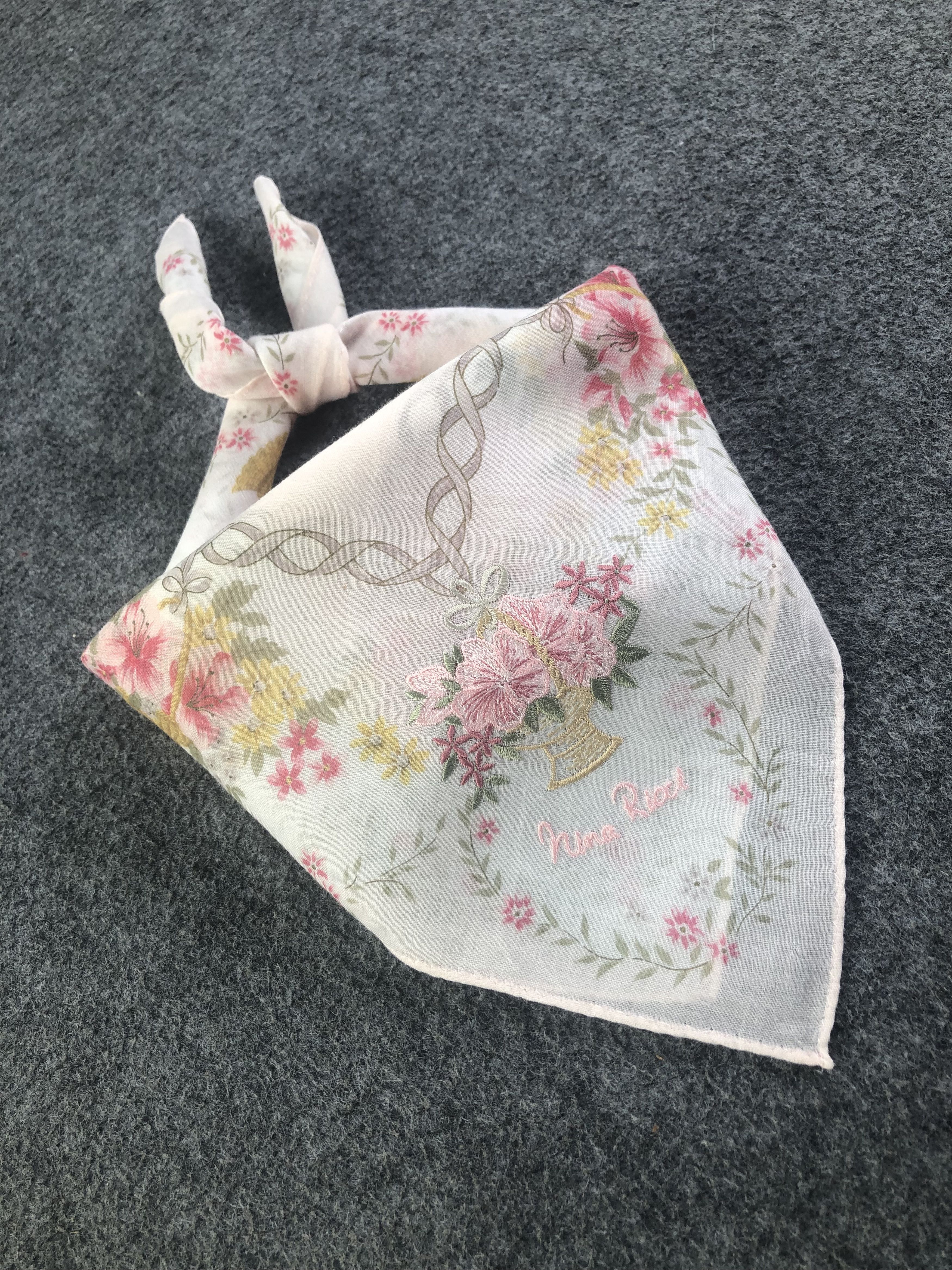 Nina Ricci × Vintage Nina Ricci Handkerchief / Bandana / Neckerchief Size ONE SIZE - 2 Thumbnail