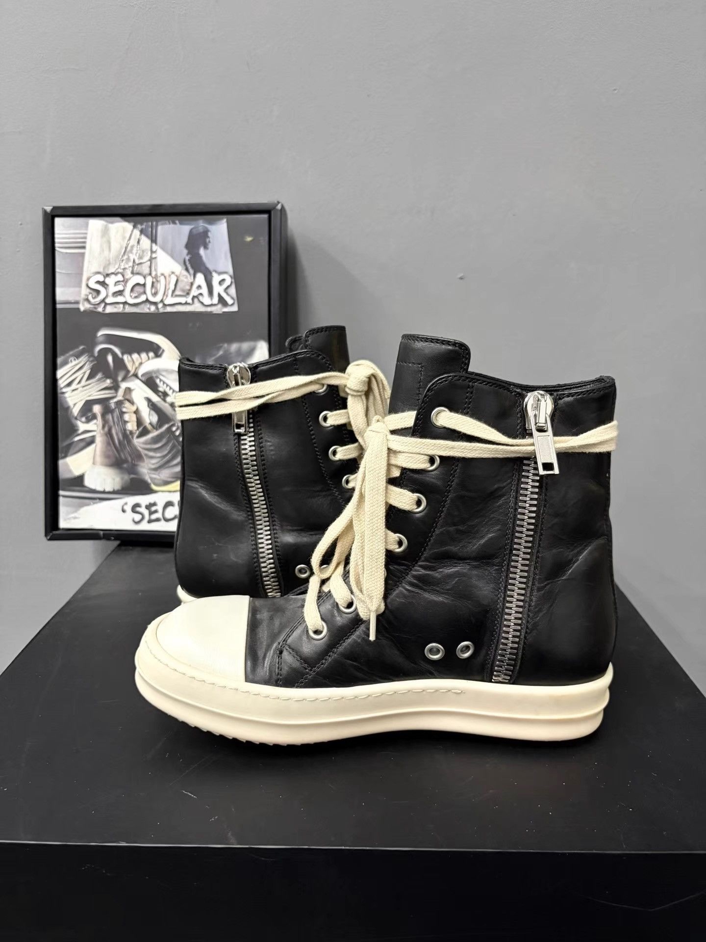 Rick Owens Rick Owens Black White Leather High-Tops K34 Size US 5 / IT 35 - 5 Thumbnail
