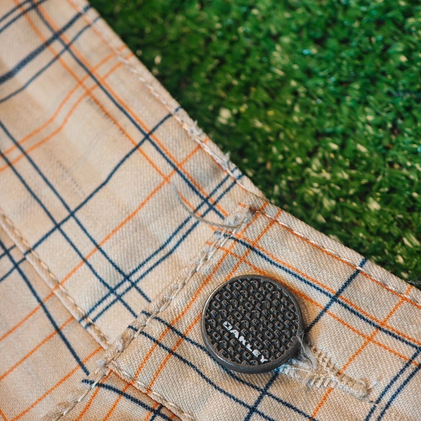 Oakley Oakley Pants Mens W34 L33 straight plaid golf trousers y2k Size US 34 / EU 50 - 11 Thumbnail