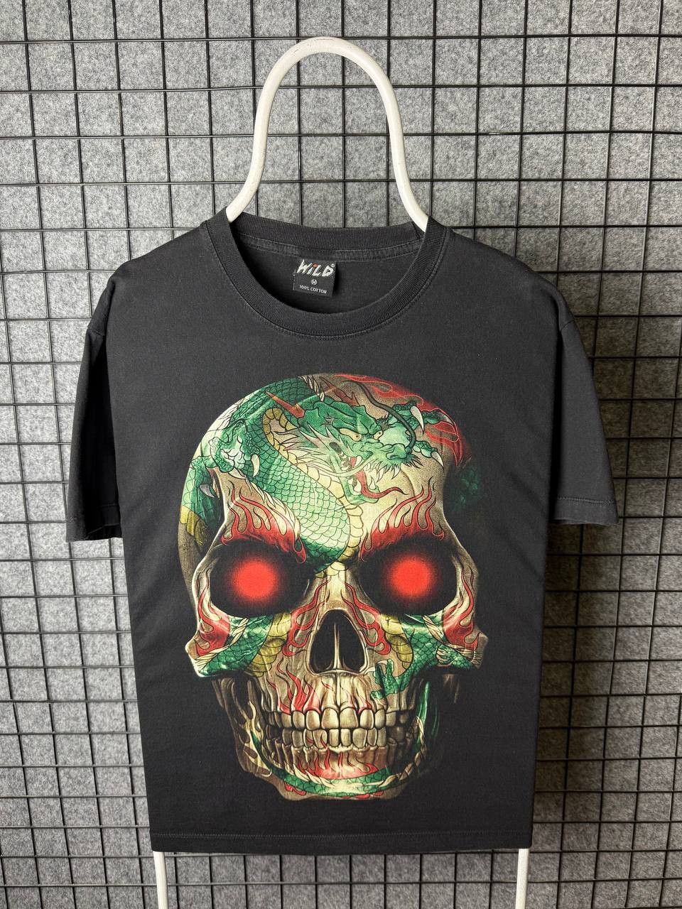 Band Tees Skull Dragon Tshirt luminescent Reverse size M Size US M / EU 48-50 / 2 - 1 Thumbnail