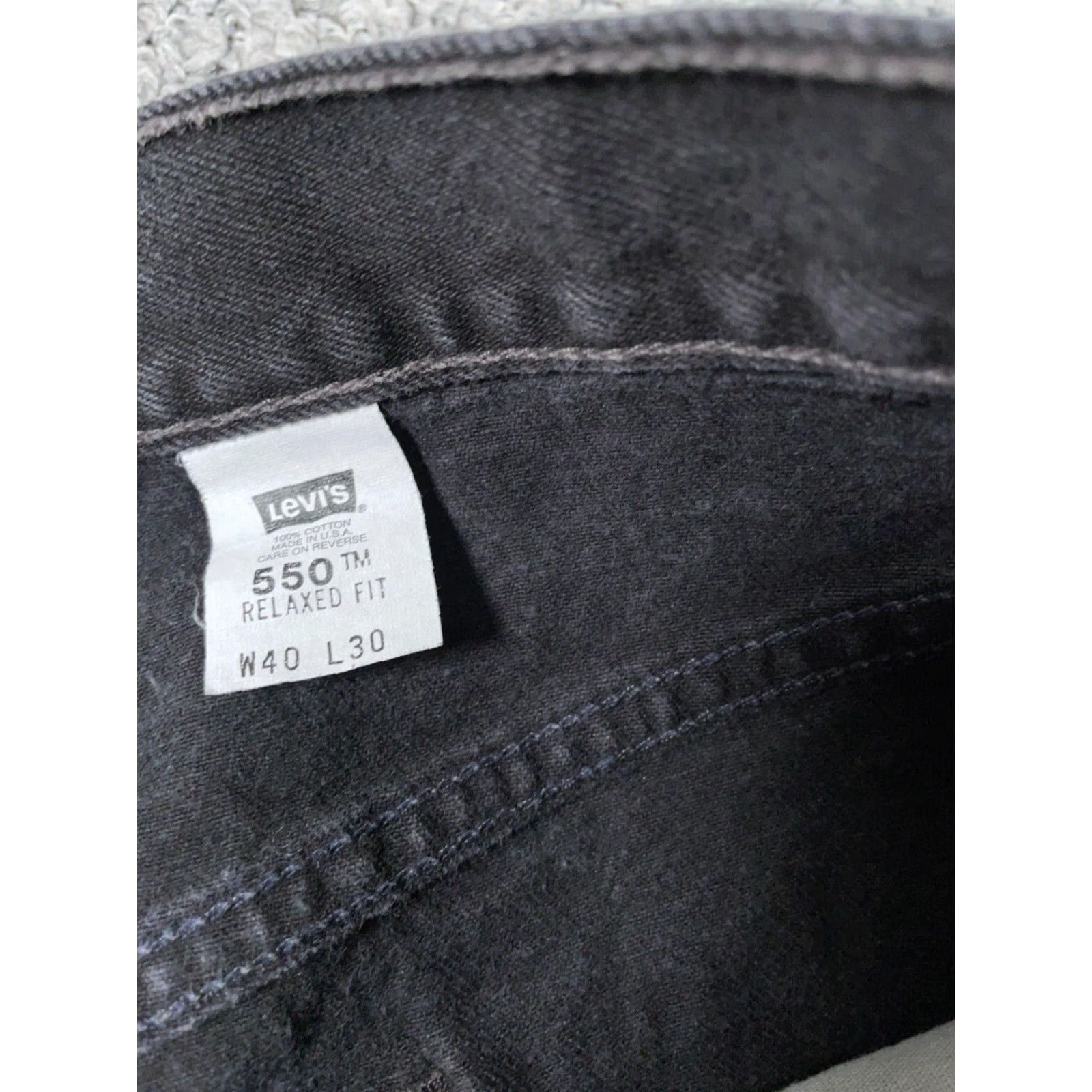 Levi's VTG Levi's 550 Jeans Tapered Leg 38 x 29 Black Levi's 40 Regular Men USA 5-Pocket Denim Cotton Relaxed Fit Vintage 80s 90s Grunge Retro Size US 40 / EU 56 - 3 Thumbnail