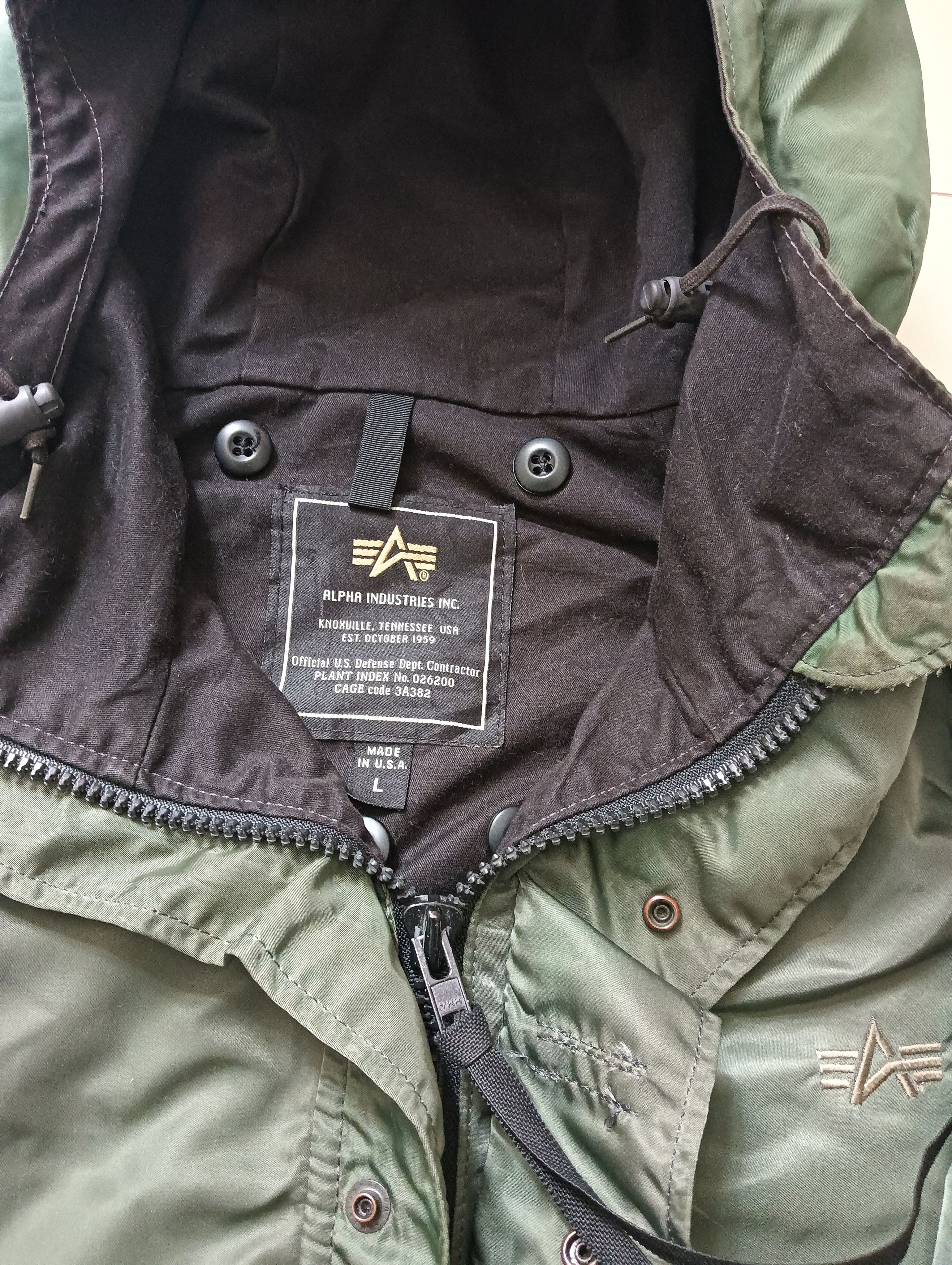 Alpha Industries Military Bomber CW55P, B-15D and Parka Size US XL / EU 56 / 4 - 8 Thumbnail