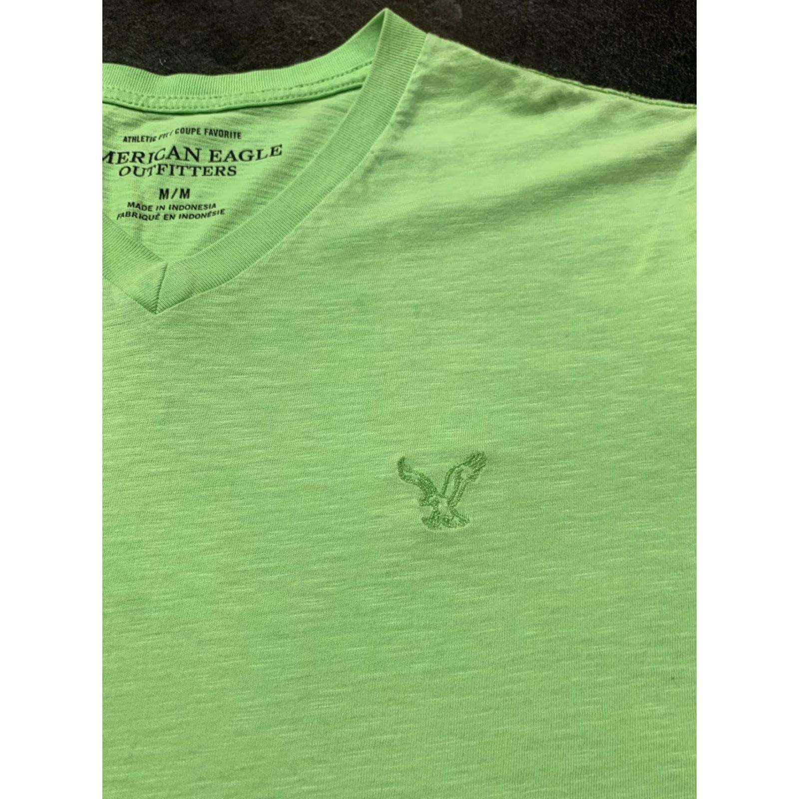 Vintage American Eagle Women's Medium Green V-Neck Pullover T-Shirt - Solid Basic - All Seasons Size M / US 6-8 / IT 42-44 - 3 Thumbnail