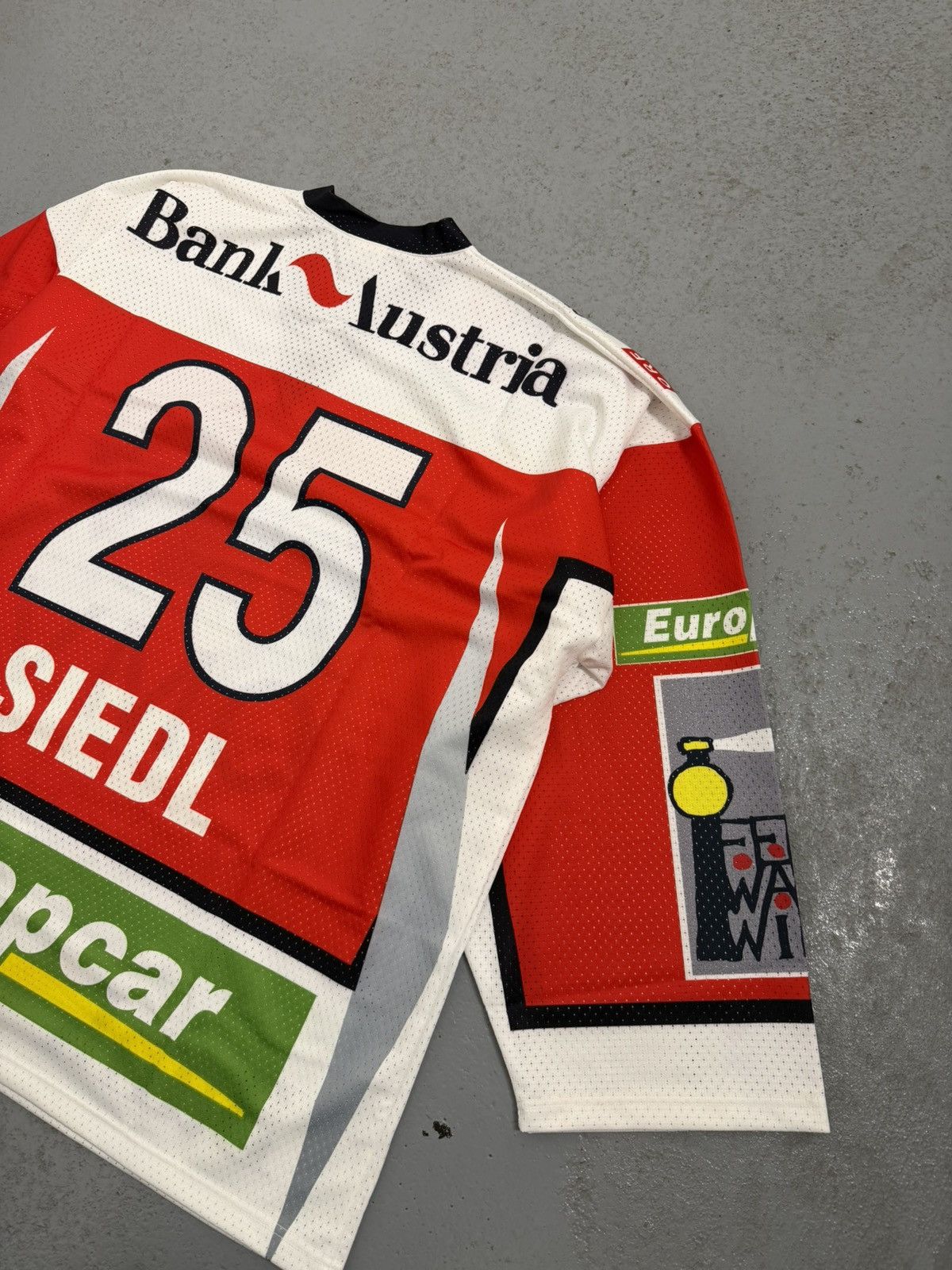 NHL Vintage Austria NHL Bauer OMV Siedl 25 Jersey Size US XL / EU 56 / 4 - 16 Thumbnail
