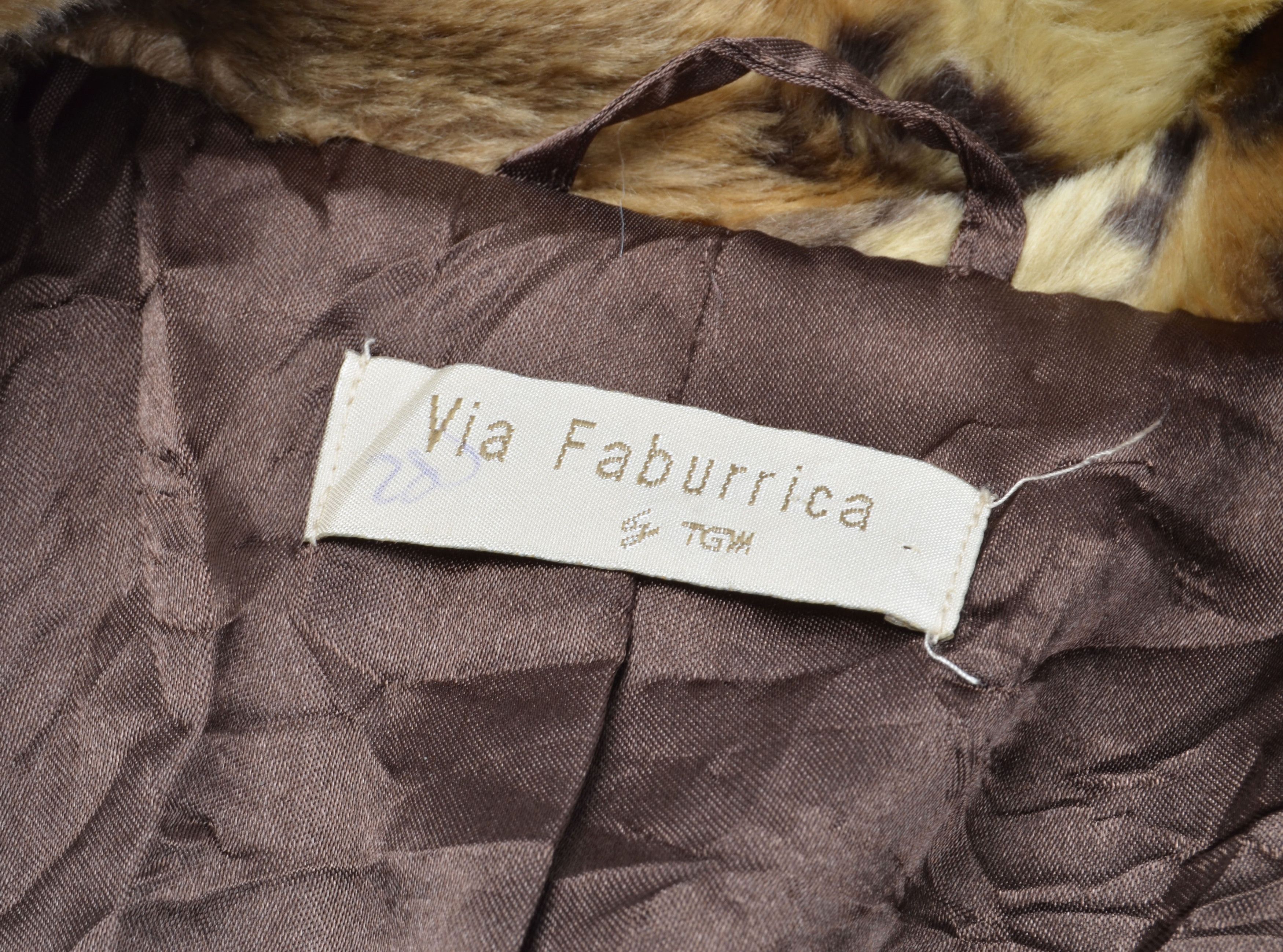 Japanese Brand × Vintage Via Faburrica Y2K Glam Leopard Faux Fur Mob Wife Coat Size M / US 6-8 / IT 42-44 - 8 Thumbnail