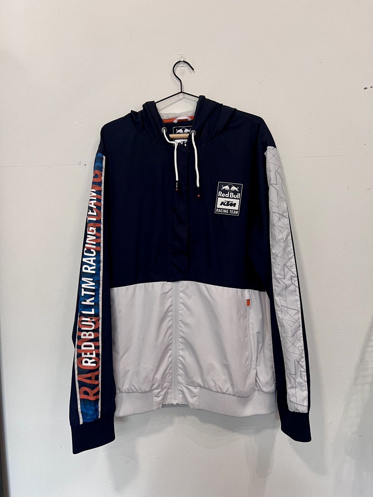 Other Red Bull KTM Racing Team Windbreaker Team Gear Size L Size US L / EU 52-54 / 3 - 1 Thumbnail