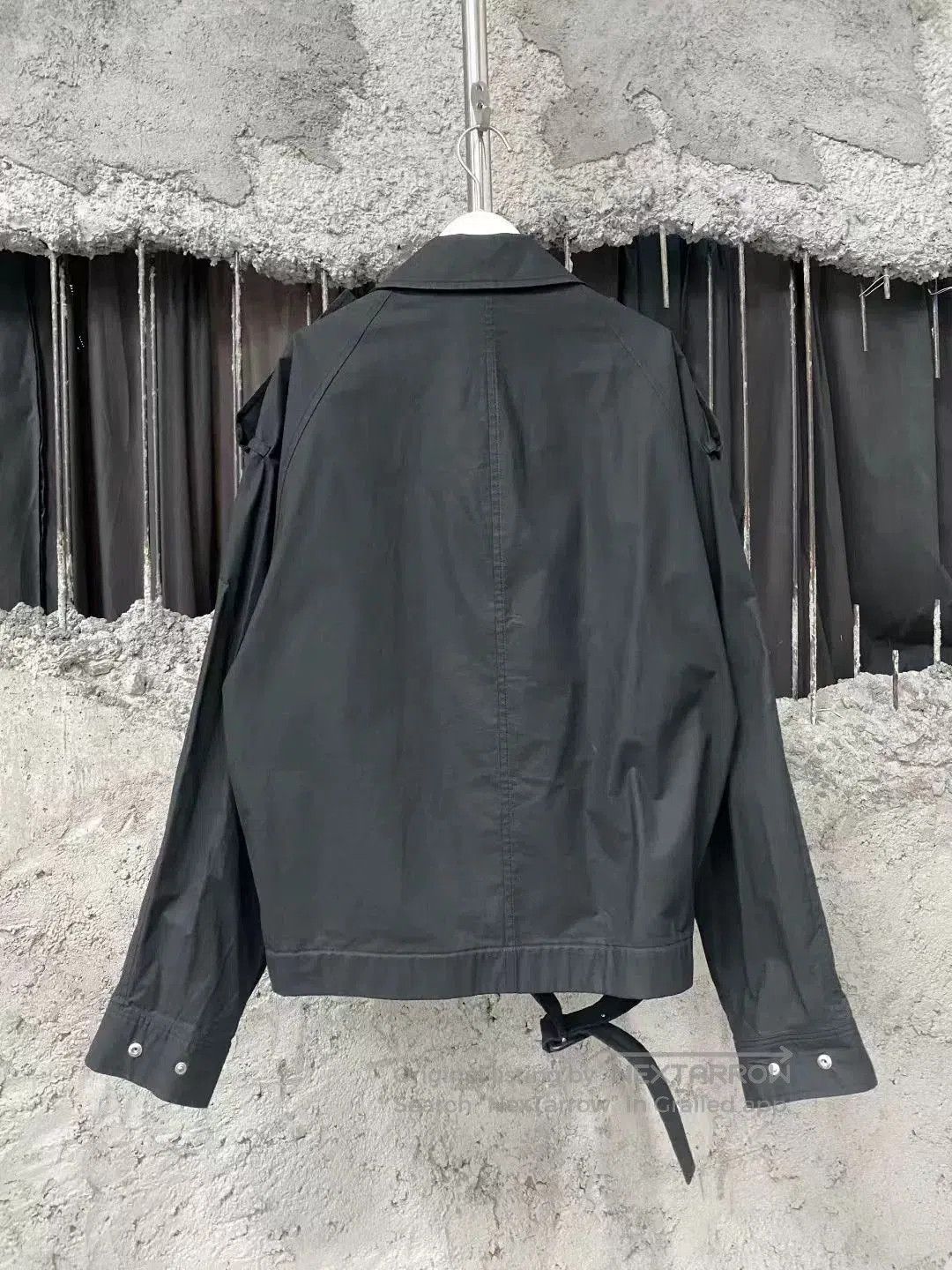 Bottega Veneta Bottega Veneta Black Triangle Buckle Jacket. Size US M / EU 48-50 / 2 - 2 Thumbnail