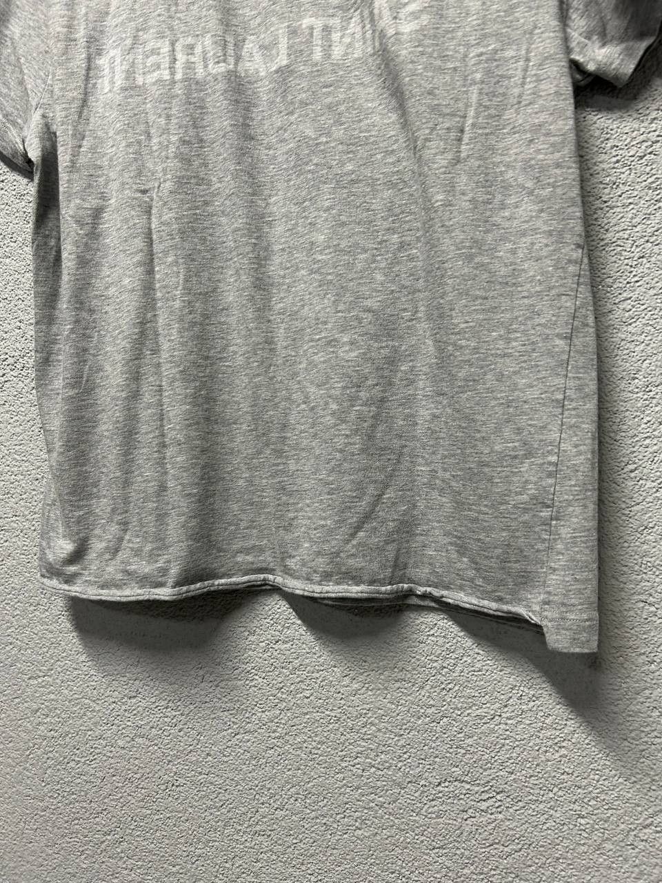 Saint Laurent Paris Saint Laurent Paris grey reverse logo print t-shirt L Size L / US 10 / IT 46 - 10 Thumbnail