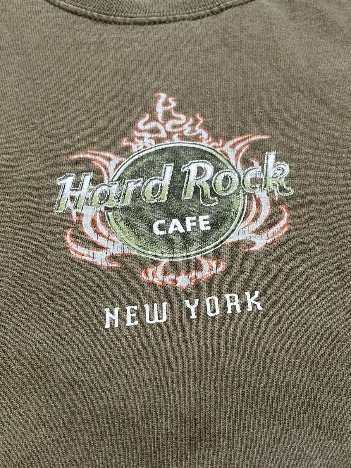 Hard Rock Cafe × Vintage Rare Hard Rock Hollywood Big Dragon Tiger Emblem T-shirt 90s Size US L / EU 52-54 / 3 - 4 Thumbnail