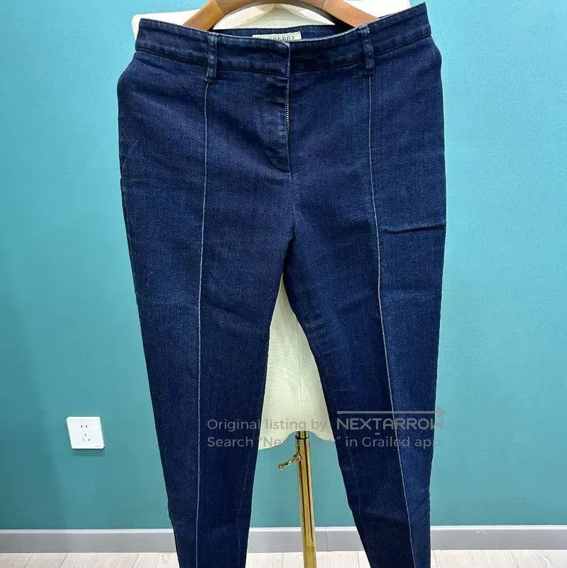 Burberry Burberry Women’s Denim Pants in Blue. Size 24" / US 00 / IT 34 - 8 Thumbnail