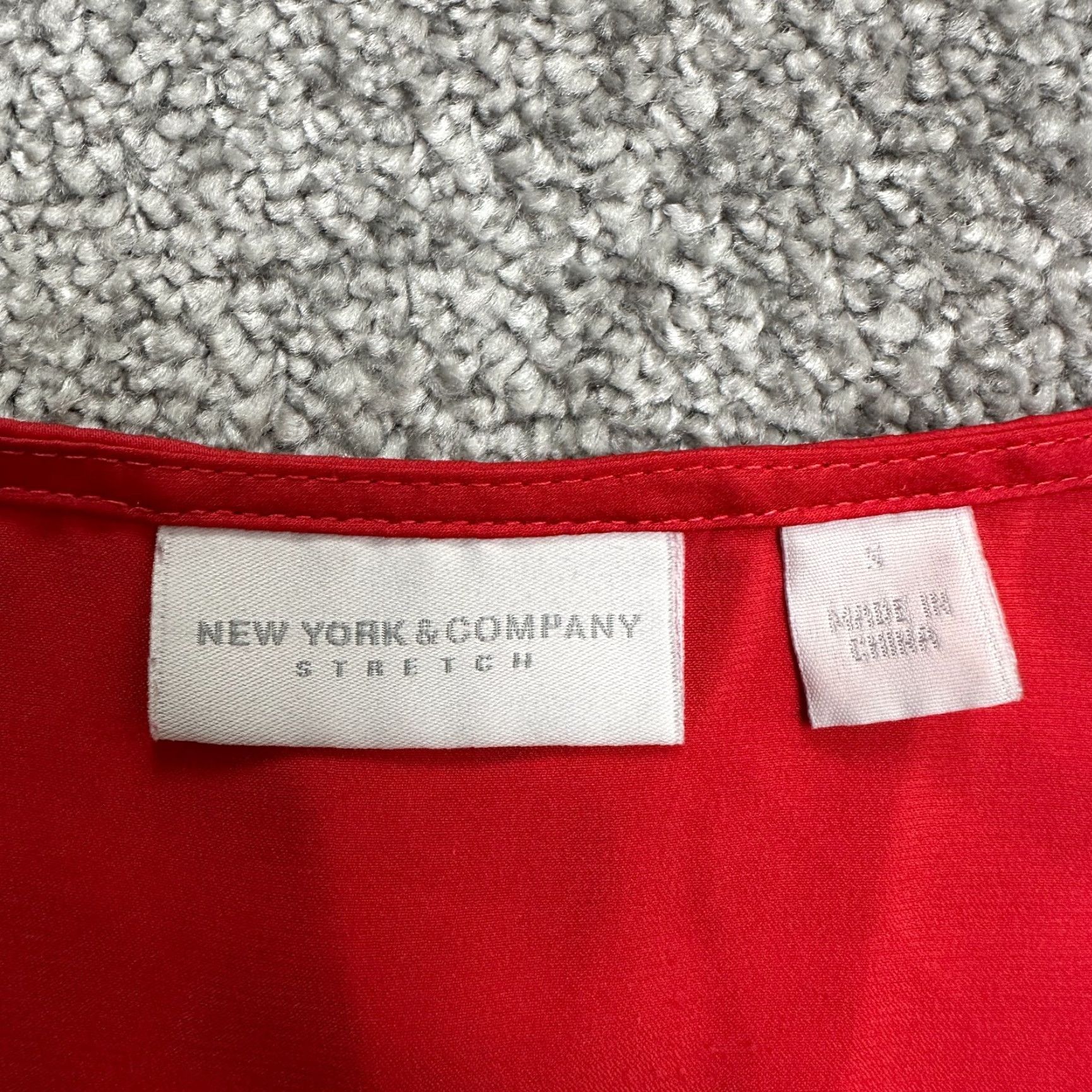 Vintage New York & Company Blouse Women Small Red Tank Pleated Casual Stretch Size S / US 4 / IT 40 - 4 Thumbnail
