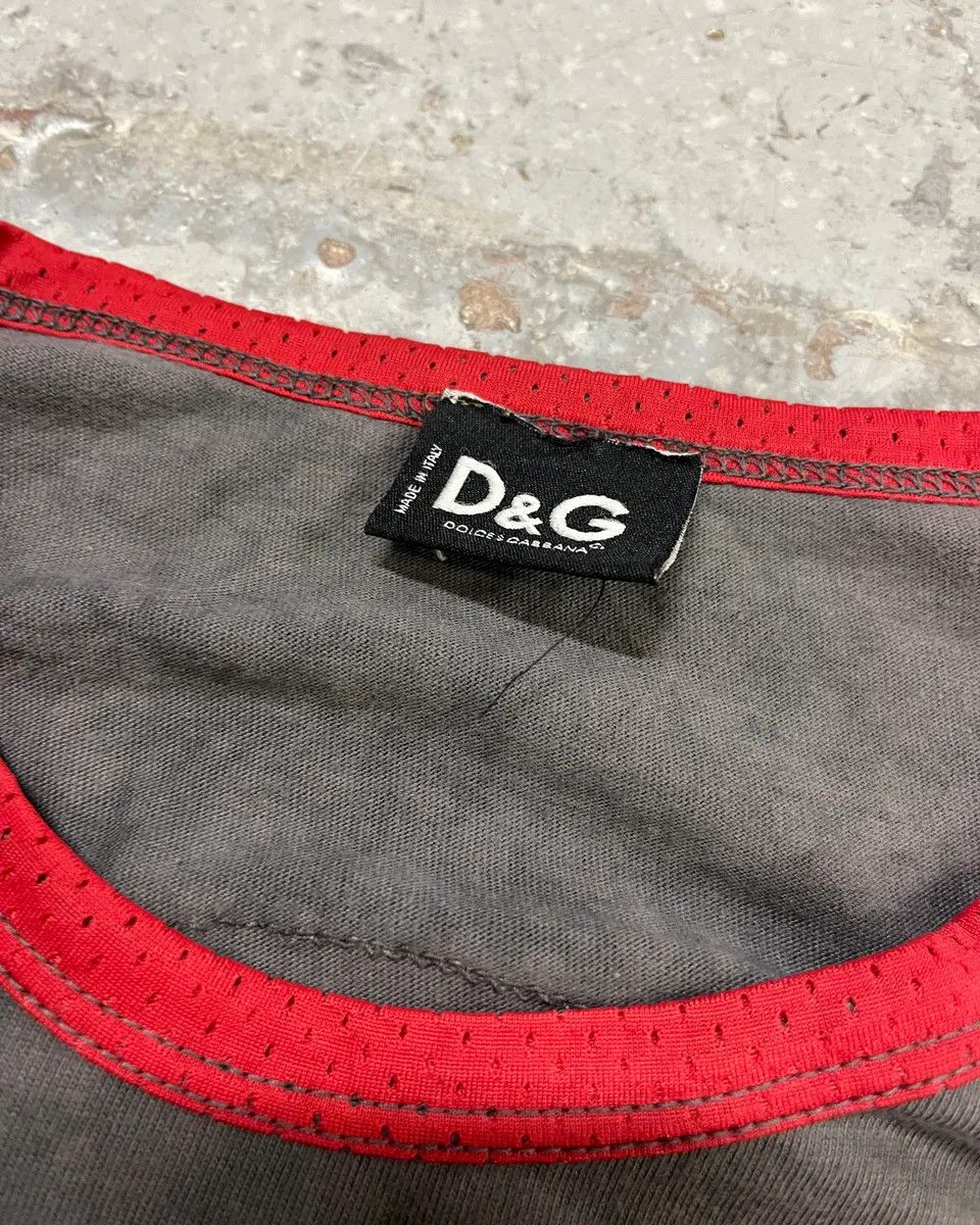 Dolce & Gabbana 2000s Dolce & Gabbana Red Contrast Trim Grey Longsleeve T-Shirt Size S / US 4 / IT 40 - 8 Thumbnail