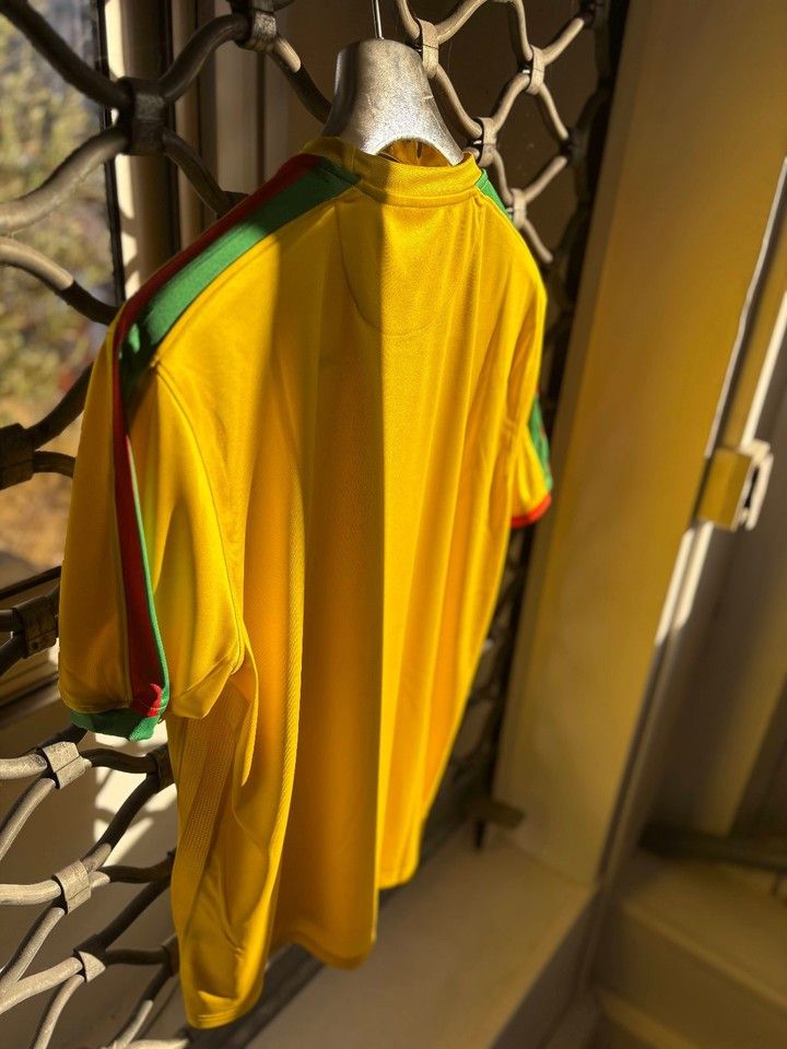 Other Vintage LGF Football Jersey – Yellow – XL – Tempo 2024/2025 Size US XL / EU 56 / 4 - 6 Thumbnail