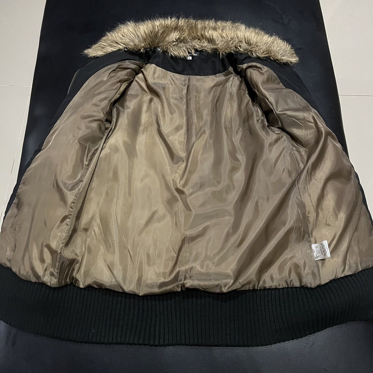 If Six Was Nine Elencare due Y2K Avant Garde If6was9 Style Faux Fur Jacket Size US L / EU 52-54 / 3 - 9 Thumbnail