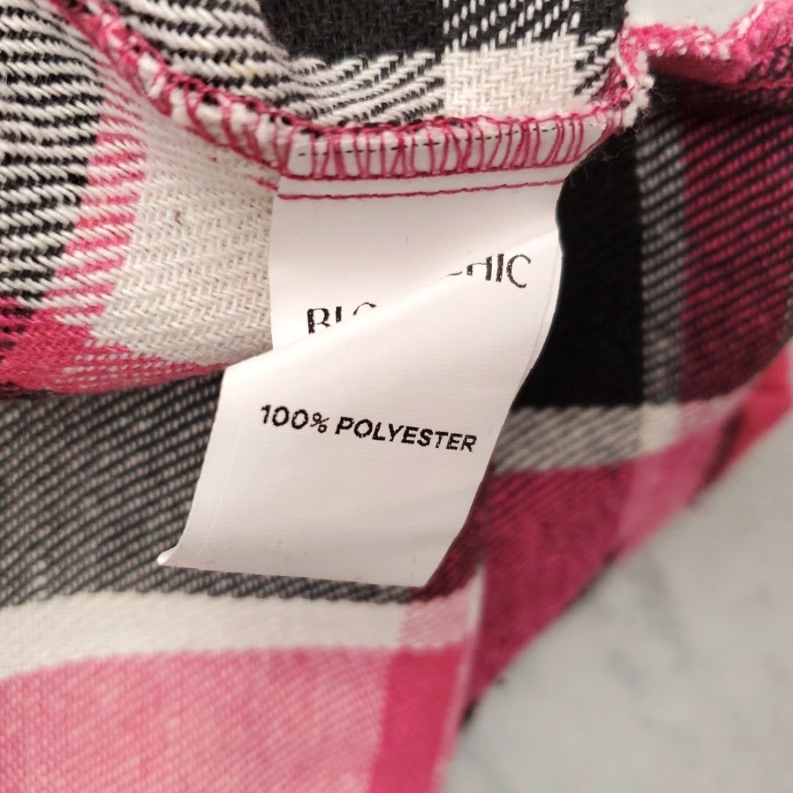 Vintage BloomChic Sleeveless Shirt Womens 2X Pink Black White Plaid Button Up Casual Shirt Womens 14 Pink Plaid Casual Womens Size XL / US 12-14 / IT 48-50 - 3 Thumbnail
