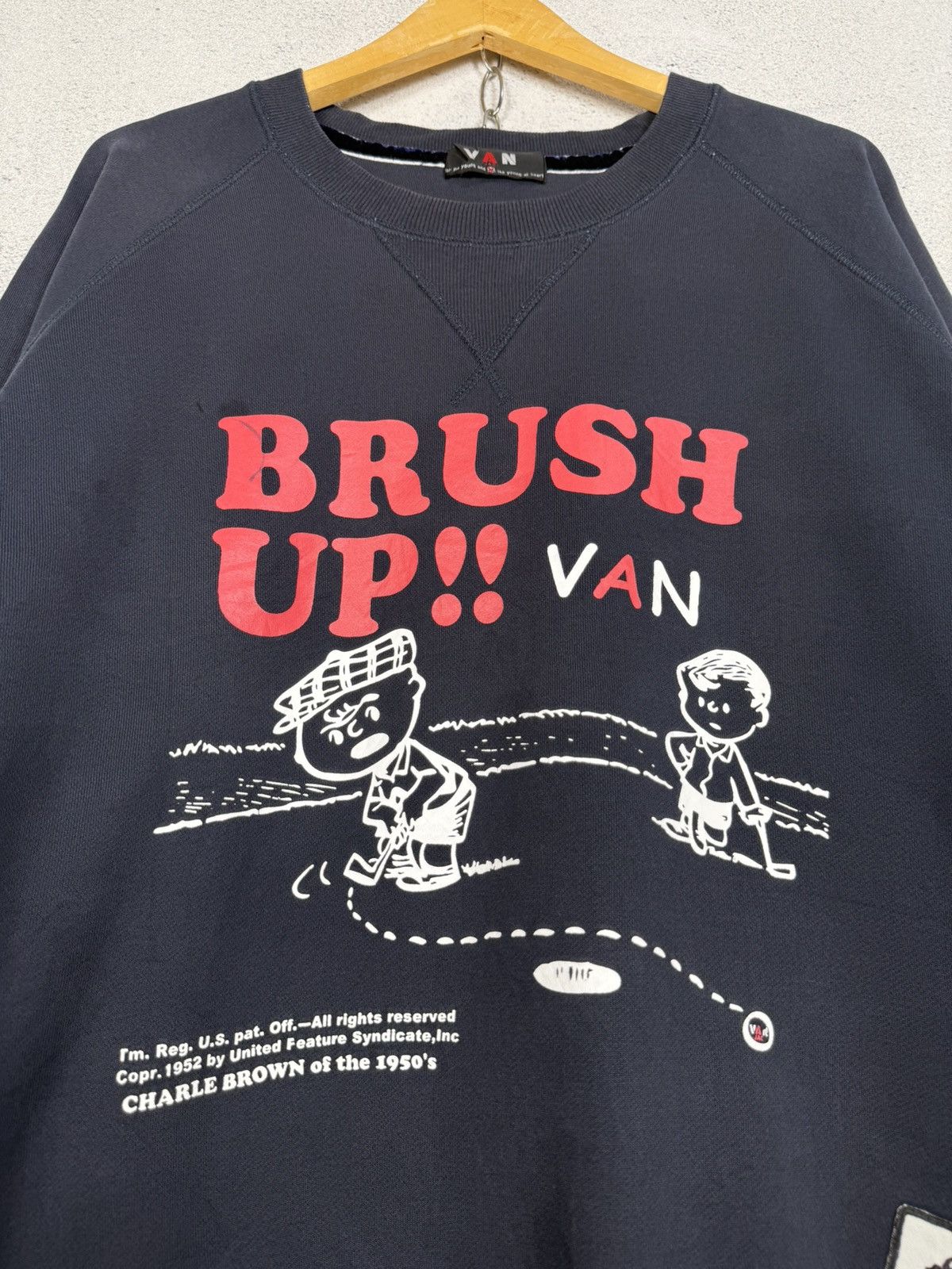 Japanese Brand Van Jac x Snoopy Peanuts Sweatshirt Crewneck Size US L / EU 52-54 / 3 - 4 Thumbnail