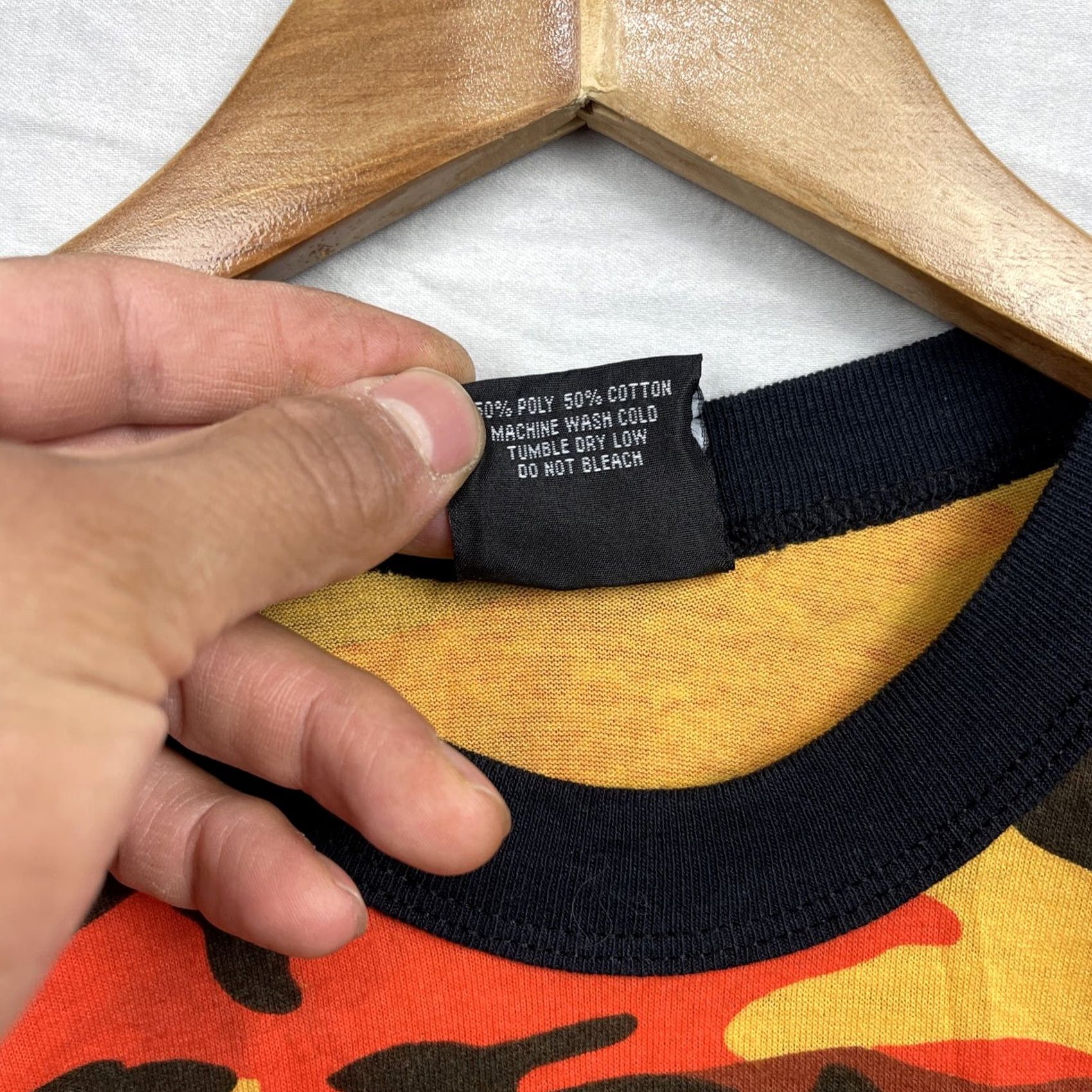 Rothco VINTAGE Rothco Ted Nugent Shirt Mens M Orange Camo Band Tee Size US M / EU 48-50 / 2 - 5 Thumbnail