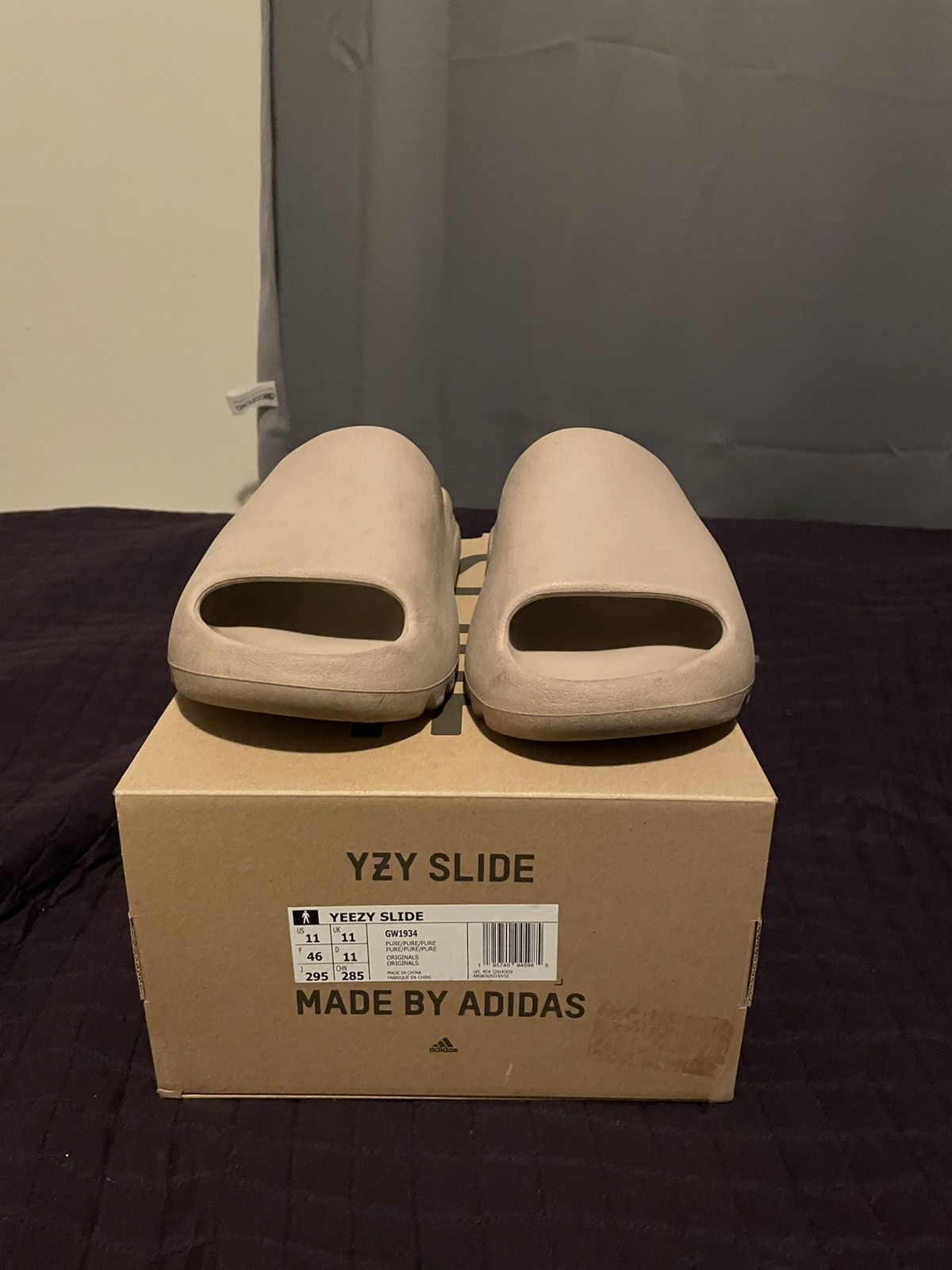 Yeezy adidas Yeezy Slide Pure Size US 11 / EU 44 - 1 Thumbnail
