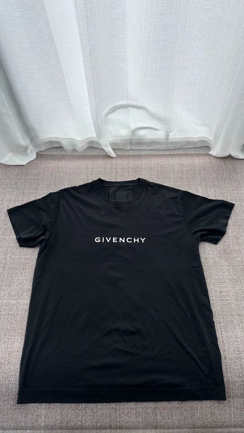 Givenchy Givenchy Short-sleeve shirt Size US XL / EU 56 / 4 - 1 Thumbnail
