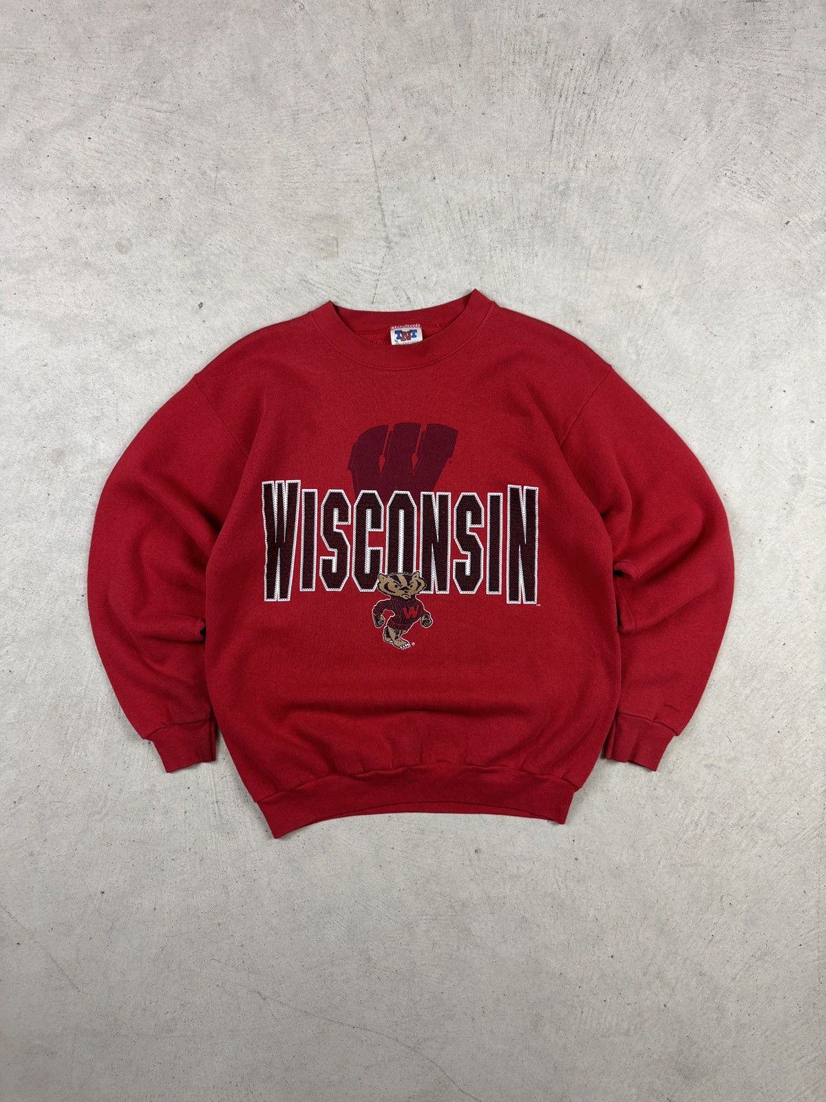 Vintage 1990s Wisconsin Badgers Crewneck Size US L / EU 52-54 / 3 - 1 Thumbnail