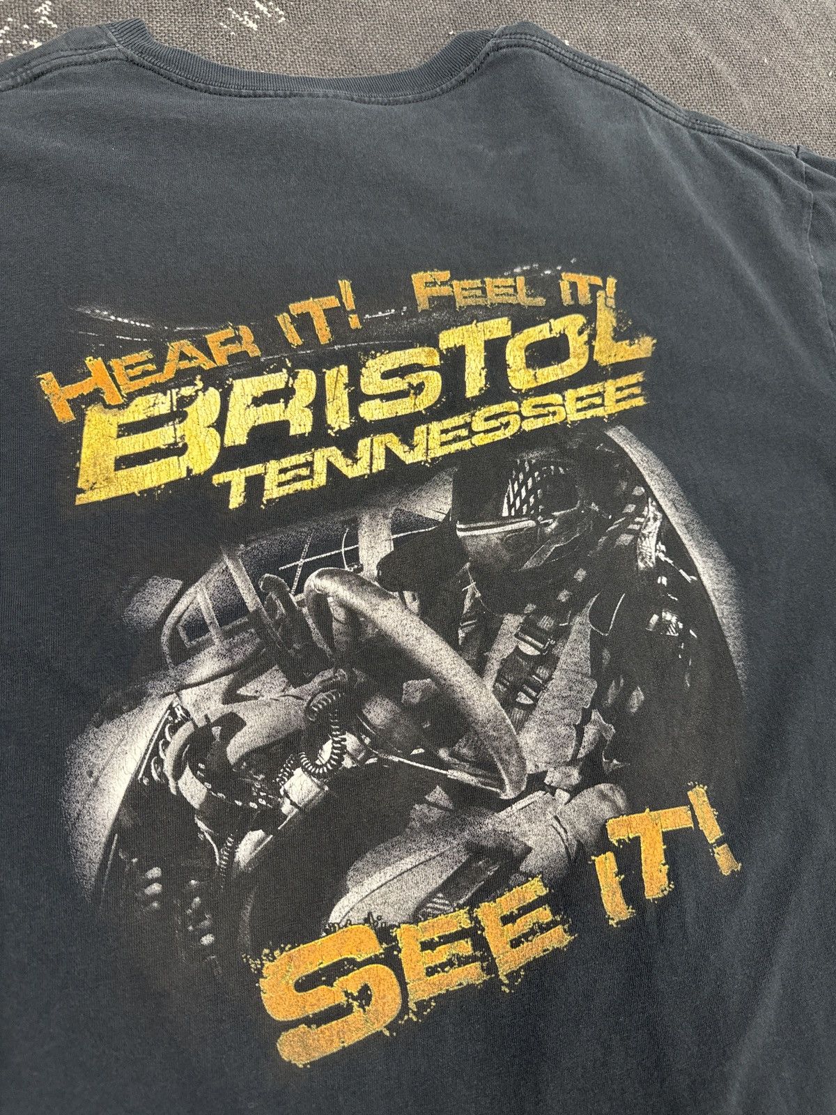 Vintage Racing Cars “Bristol Tennessee” 2013 Vintage T-Shirt Size US XL / EU 56 / 4 - 4 Thumbnail
