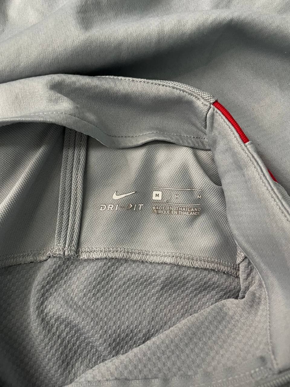 Nike Blokecore Nike PSG PARIS SAINT GERMAIN SWEATSHIRT jersey Size US M / EU 48-50 / 2 - 5 Thumbnail