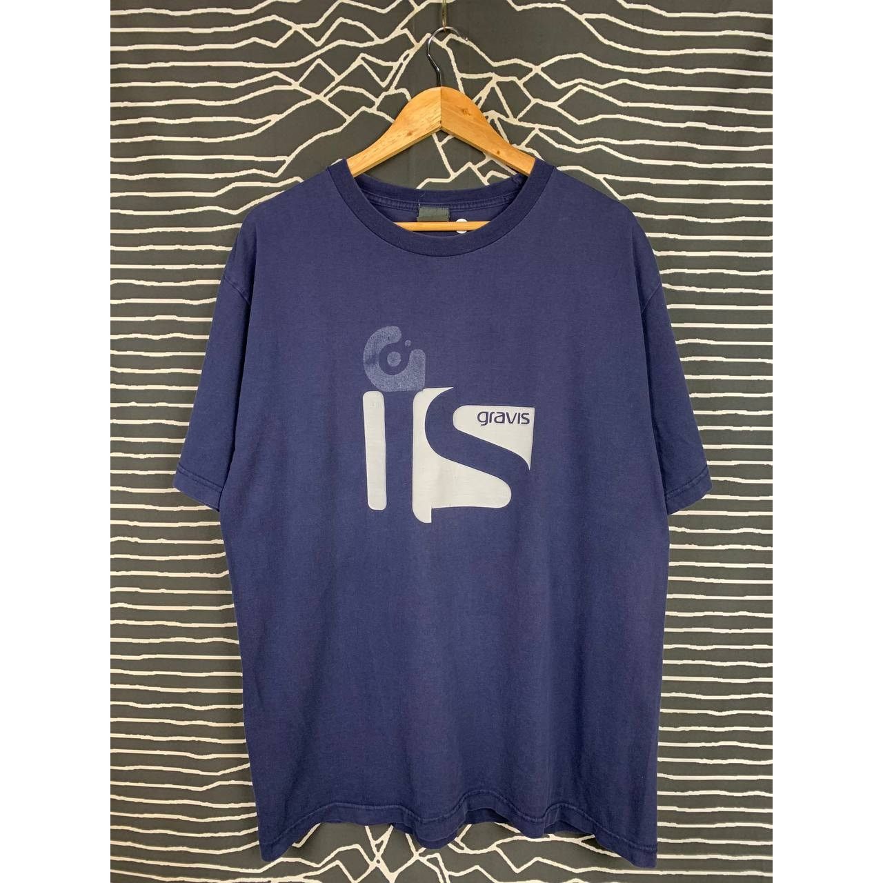 Gravis × Vintage Vtg Gravis Skateboards Big Logo Spell Out Tee Size L Size US L / EU 52-54 / 3 - 1 Thumbnail