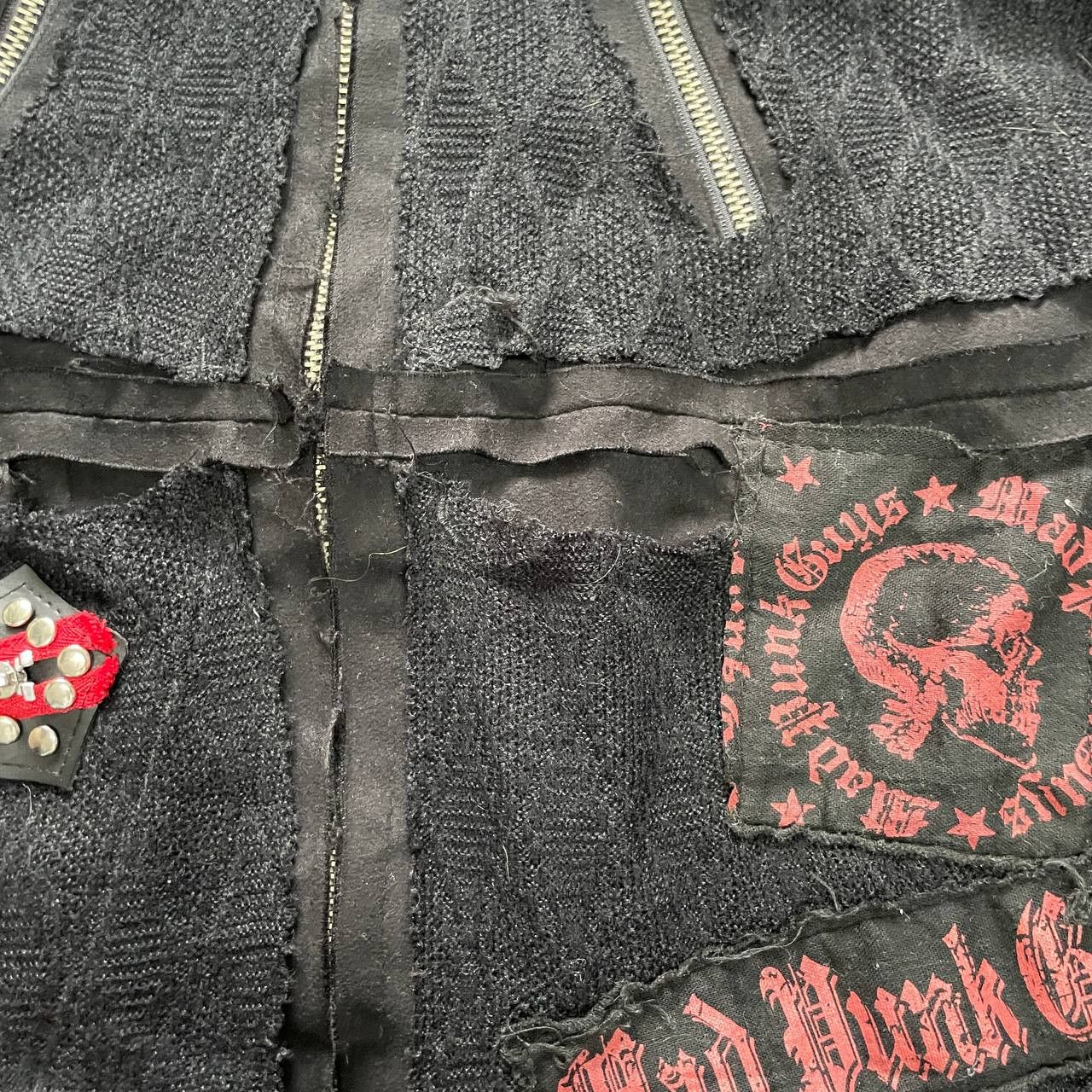 If Six Was Nine × Vintage VINTAGE Y2K MAD PUNKS VERY RARE ZIP SWEATER HYPE VAMP Size US L / EU 52-54 / 3 - 7 Thumbnail