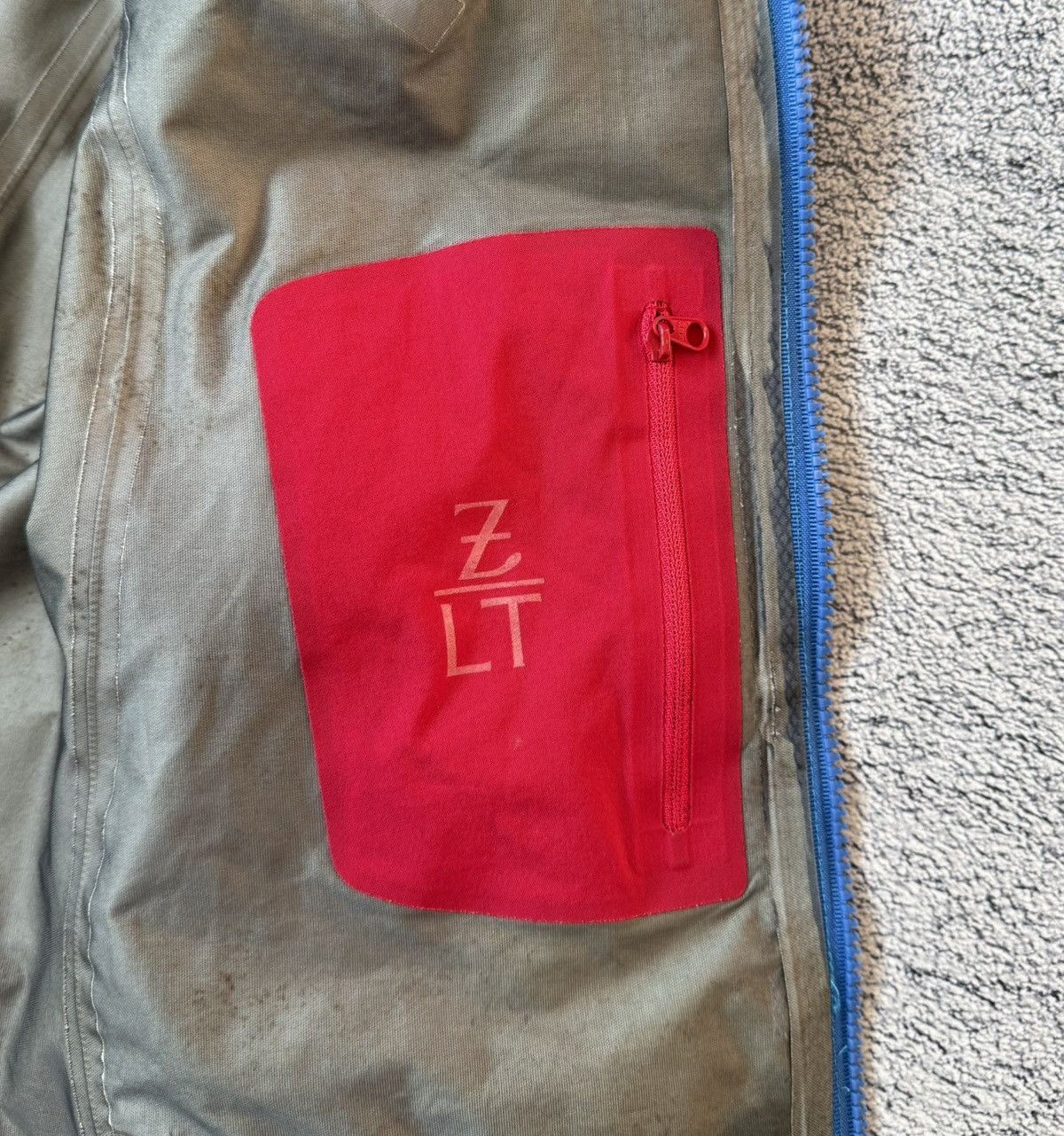 Arc'teryx Arc’teryx Women Gore-Tex Shell Jacket Blue Size S Z/LT Size S / US 4 / IT 40 - 13 Thumbnail